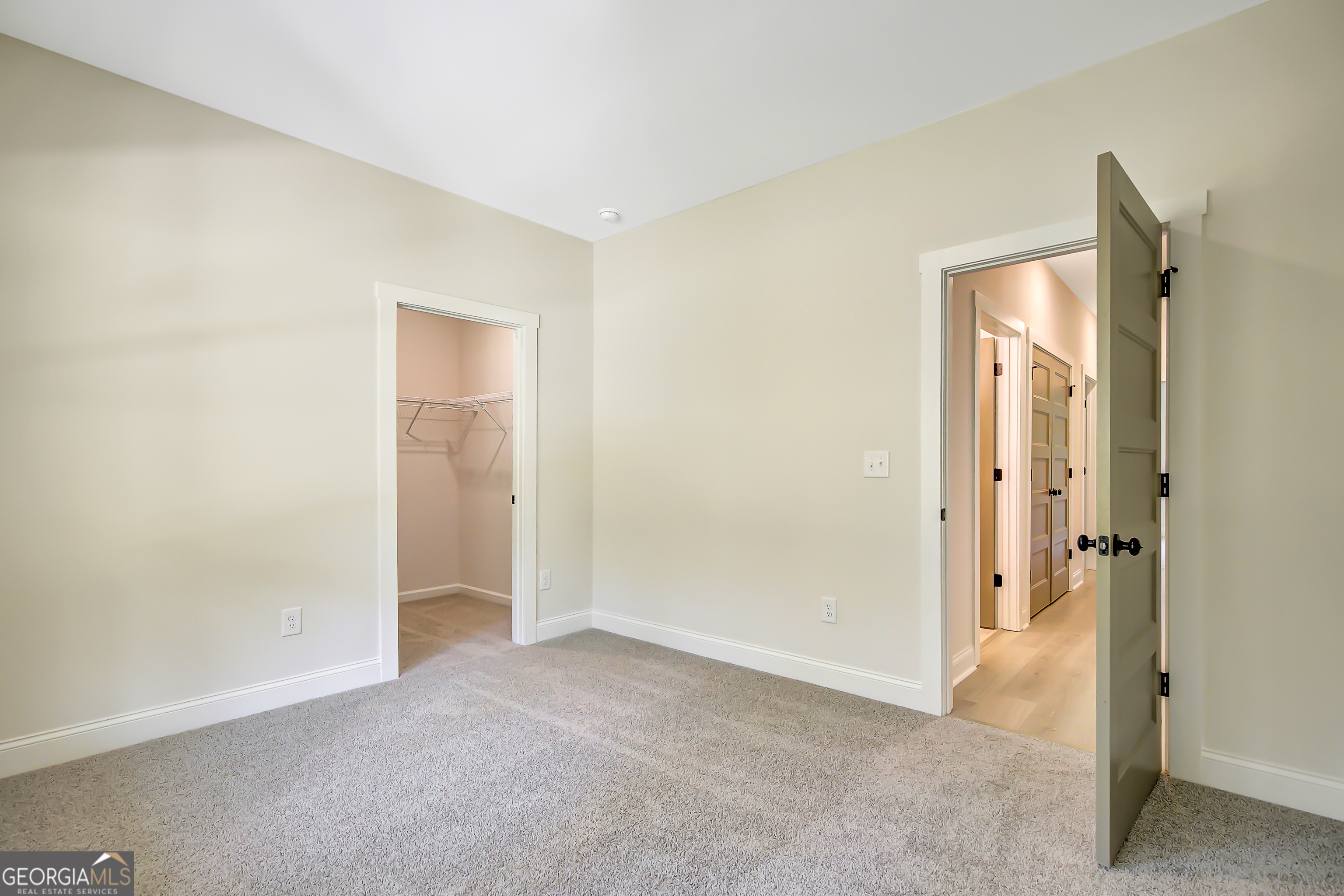 Senoia, Georgia, 30276, United States, 5 Bedrooms Bedrooms, ,4 BathroomsBathrooms,Residential,For Sale,1901806