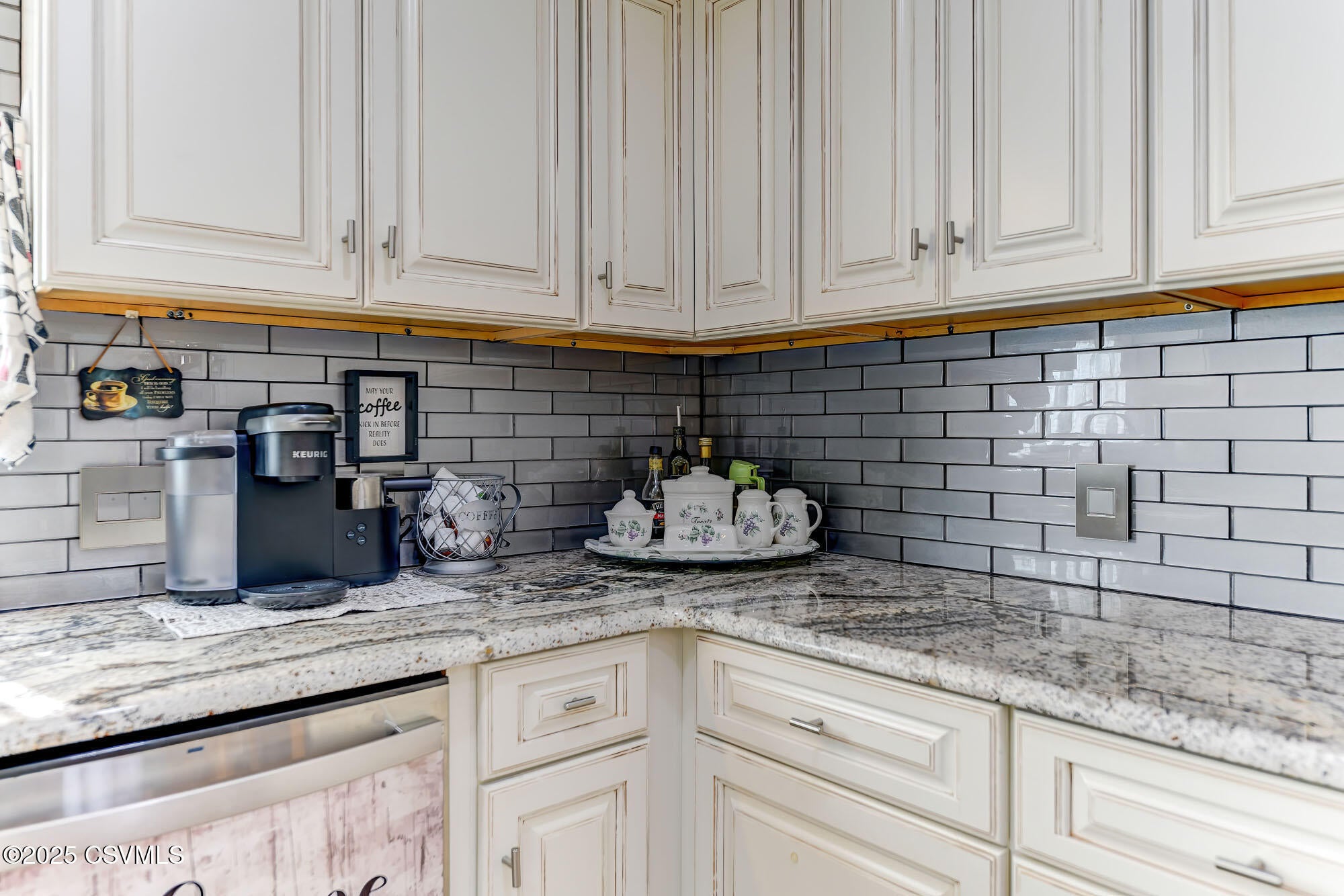 Berwick, Pennsylvania, 18603, United States, 4 Bedrooms Bedrooms, ,3 BathroomsBathrooms,Residential,For Sale,1979458