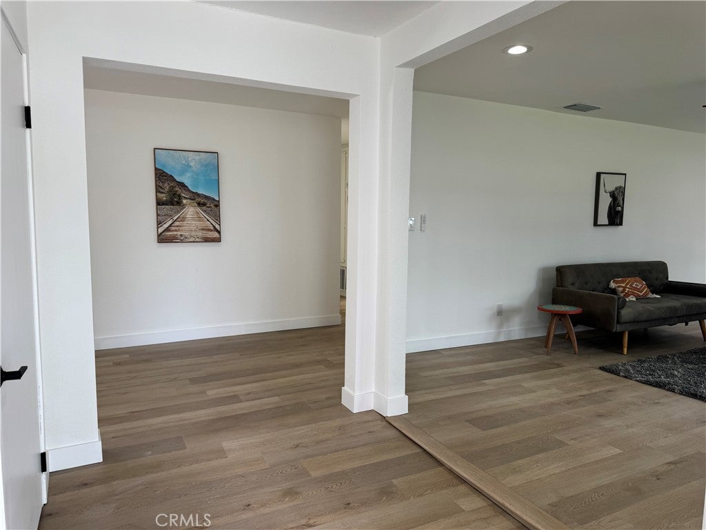 Ontario, California, 91761, United States, 4 Bedrooms Bedrooms, ,2 BathroomsBathrooms,Residential,For Sale,1988323