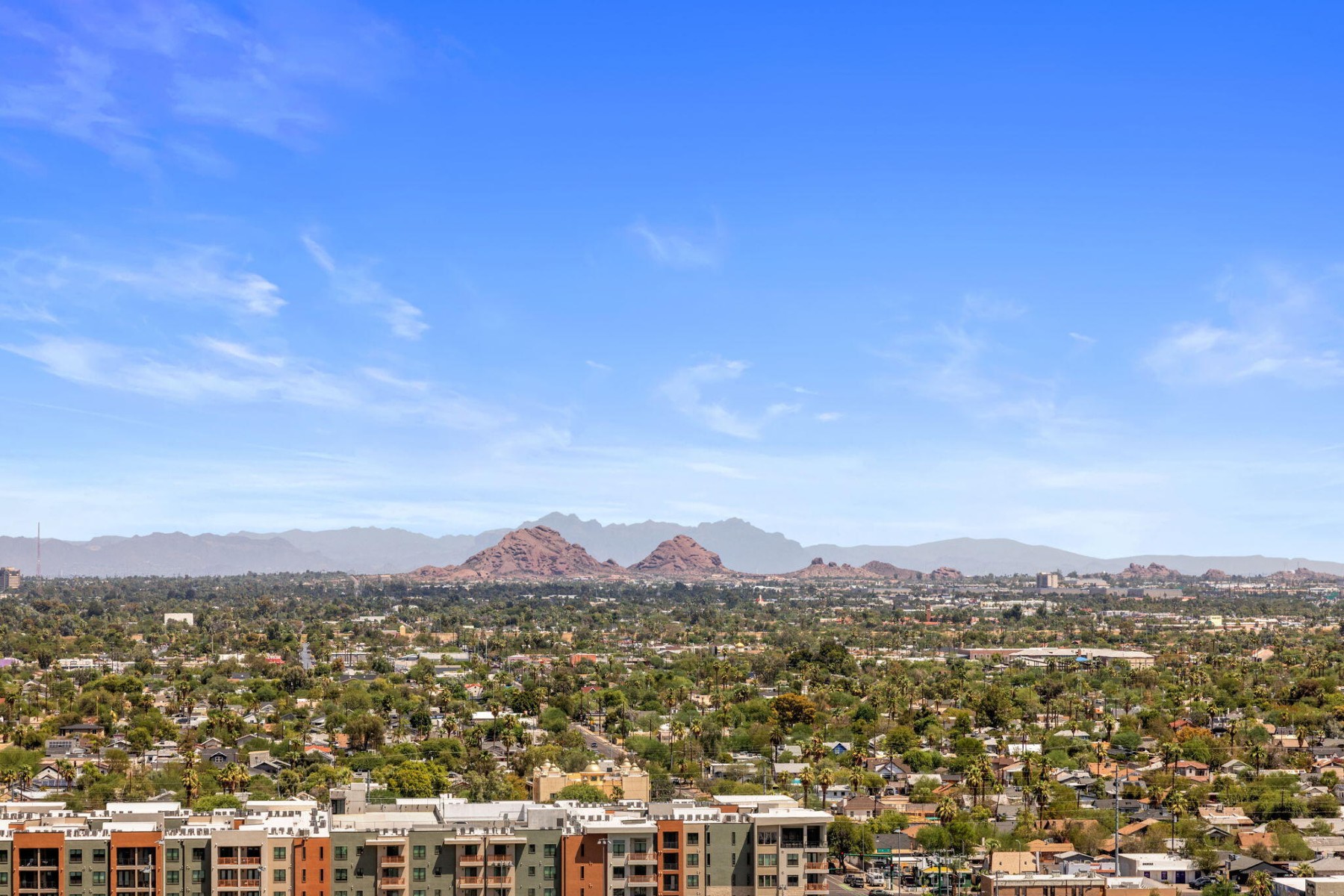  2323 N Central Ave¦Phoenix, AZ - 物件實景