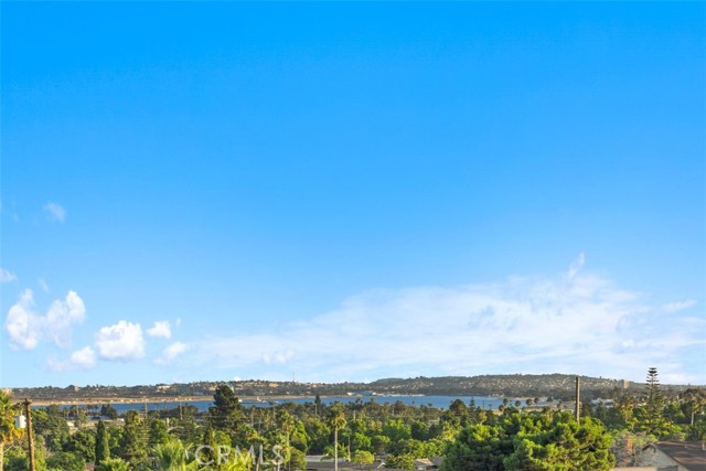 San Diego, California, 92109, United States, 4 Bedrooms Bedrooms, ,3 BathroomsBathrooms,Residential,For Sale,1974655