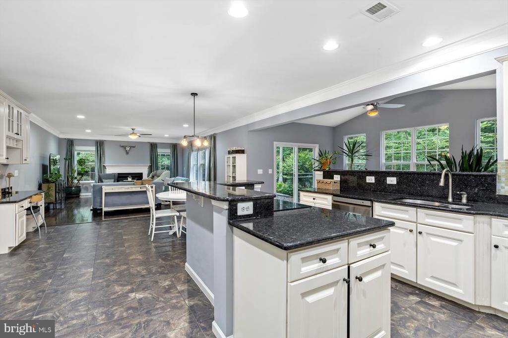 Spotsylvania, Virginia, 22553, United States, 4 Bedrooms Bedrooms, ,5 BathroomsBathrooms,Residential,For Sale,1895881