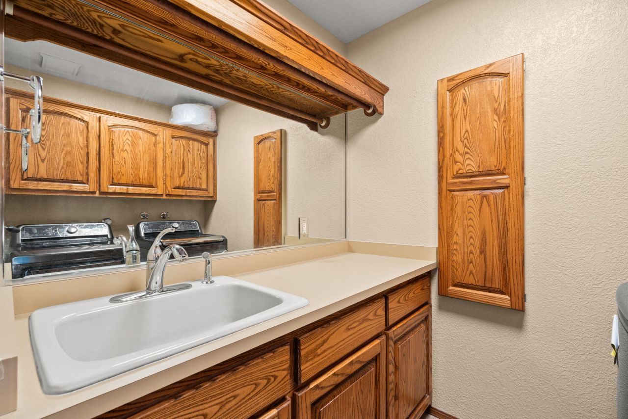 Albuquerque, New Mexico, 87112, United States, 4 Bedrooms Bedrooms, ,3 BathroomsBathrooms,Residential,For Sale,1985067