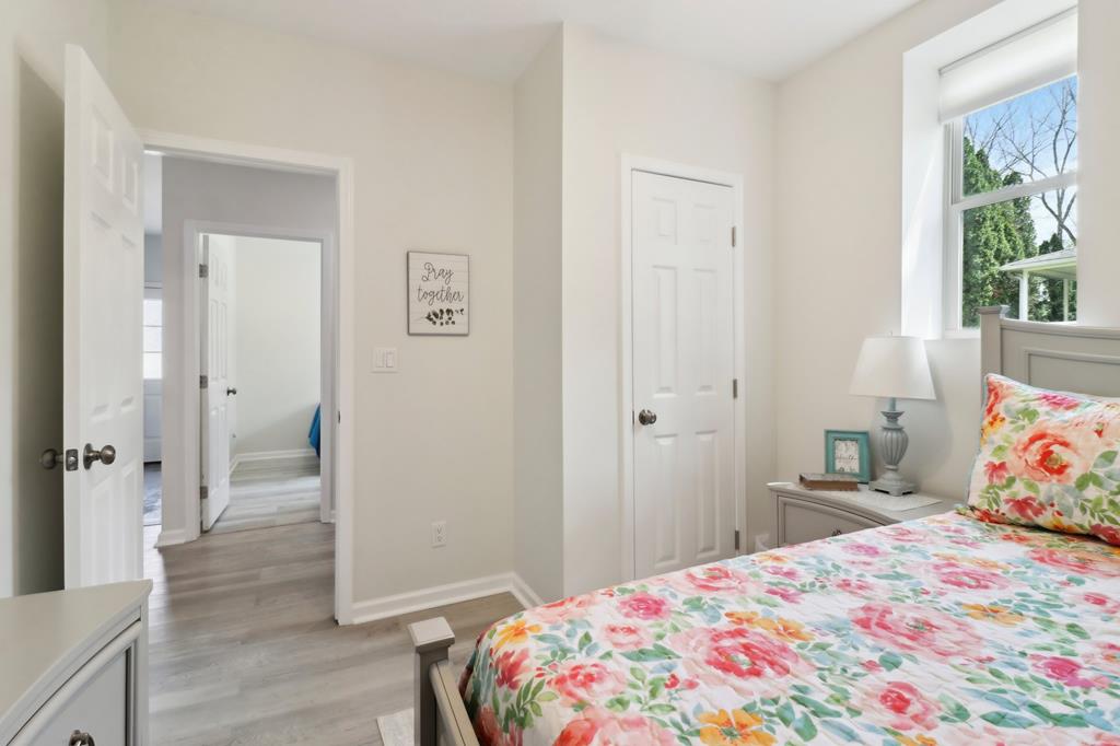 Woodstock, Georgia, 30188, United States, 5 Bedrooms Bedrooms, ,3 BathroomsBathrooms,Residential,For Sale,1979704