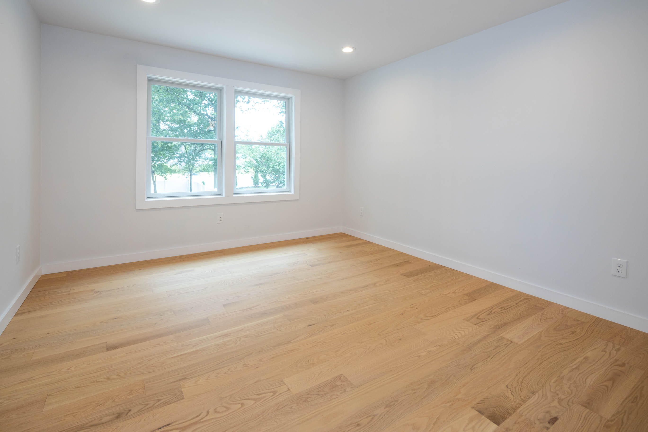 Edison, New Jersey, 08817, United States, 5 Bedrooms Bedrooms, ,4 BathroomsBathrooms,Residential,For Sale,1943098