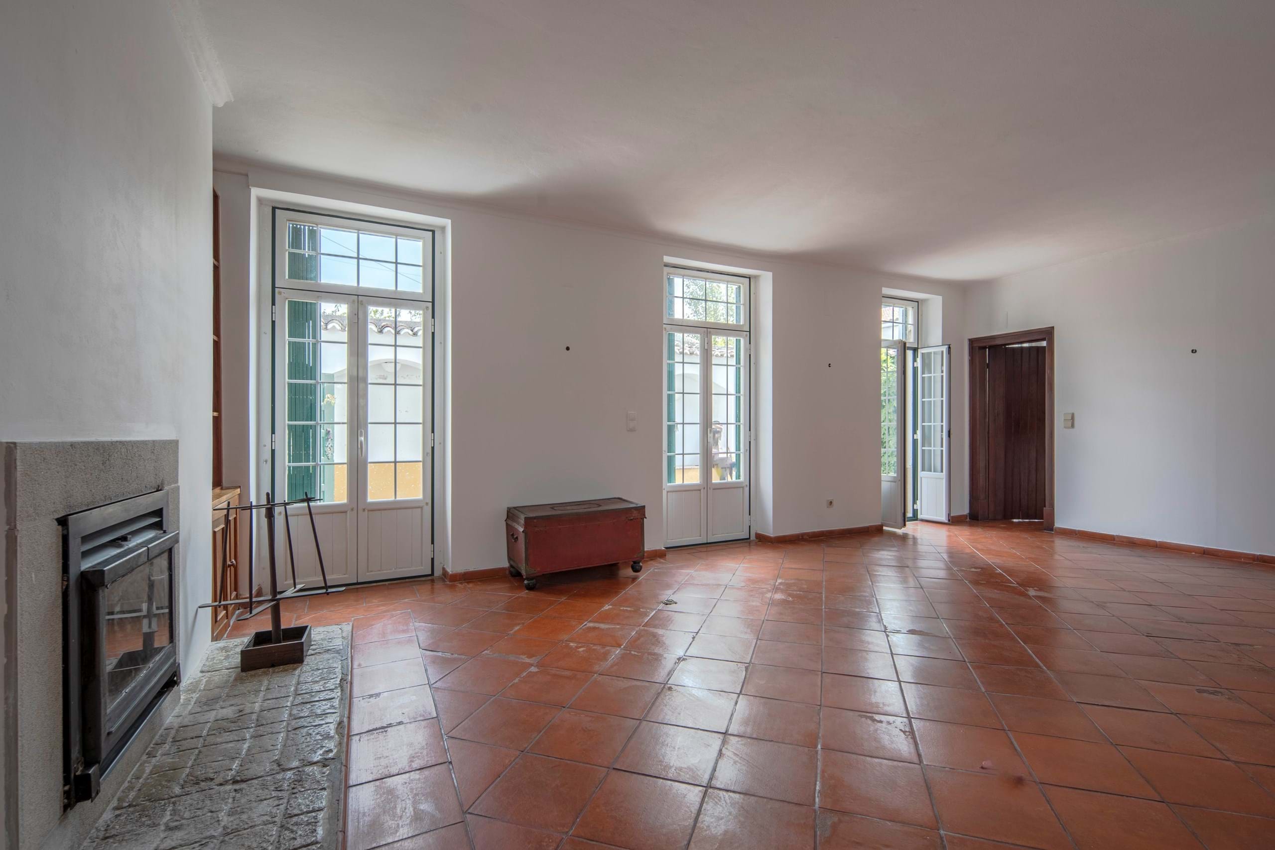 Setúbal, Setúbal, 2925- 002, PT, 3 Bedrooms Bedrooms, ,2 BathroomsBathrooms,Residential,For Sale,1708692