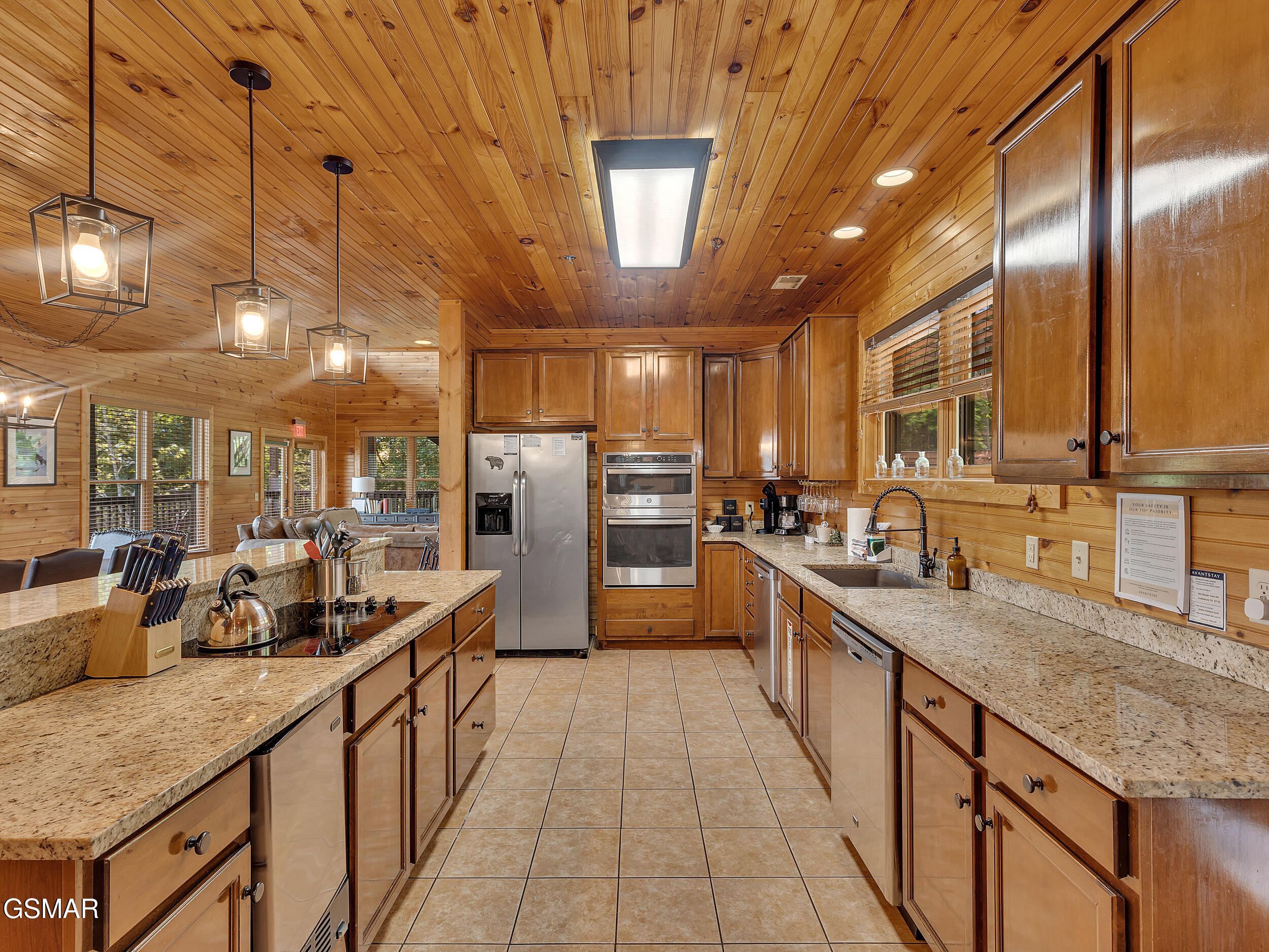 Gatlinburg, Tennessee, 37738, United States, 8 Bedrooms Bedrooms, ,10 BathroomsBathrooms,Residential,For Sale,2018068