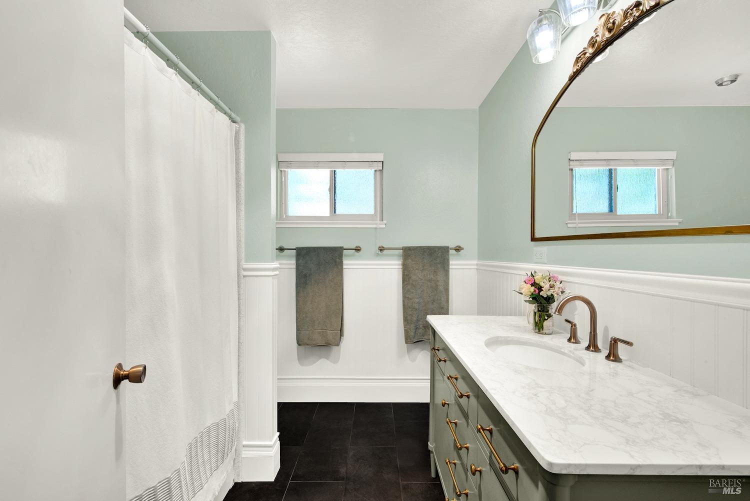 Dixon, California, 95620, United States, 3 Bedrooms Bedrooms, ,2 BathroomsBathrooms,Residential,For Sale,1943662