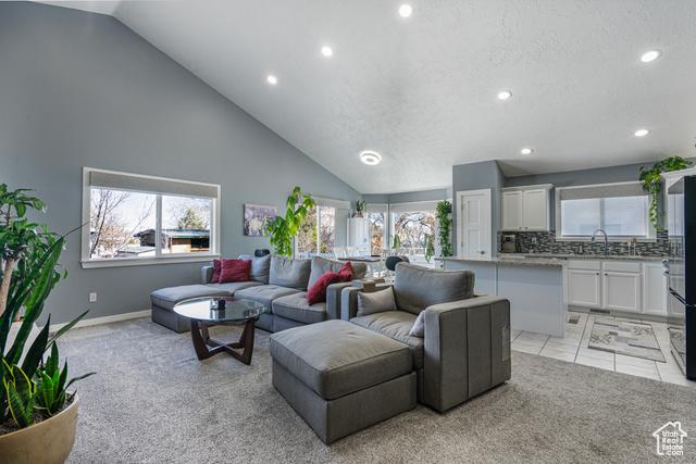 West Valley City, Utah, 84128, United States, 3 Bedrooms Bedrooms, ,2 BathroomsBathrooms,Residential,For Sale,1978223