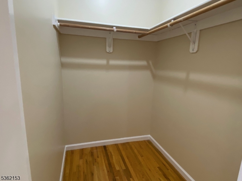 Newark City, New Jersey, 07105, United States, 2 Bedrooms Bedrooms, ,3 BathroomsBathrooms,Residential,For Sale,1849071