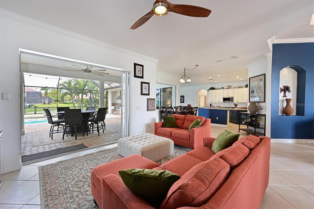 Bradenton, Florida, 34212, United States, 4 Bedrooms Bedrooms, ,3 BathroomsBathrooms,Residential,For Sale,1848553