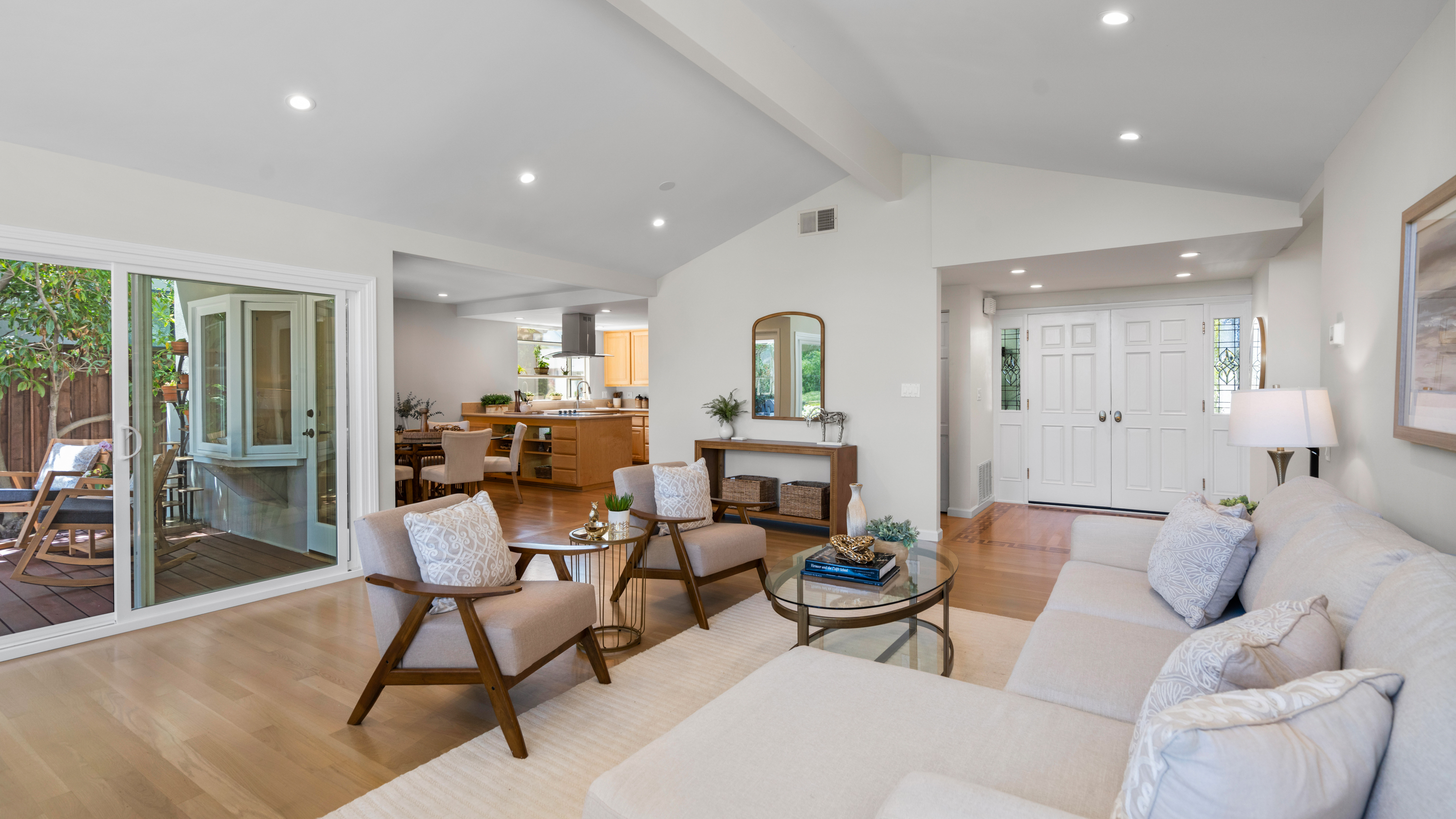  Effortless California Living with Space, Style and Views - 物件實景