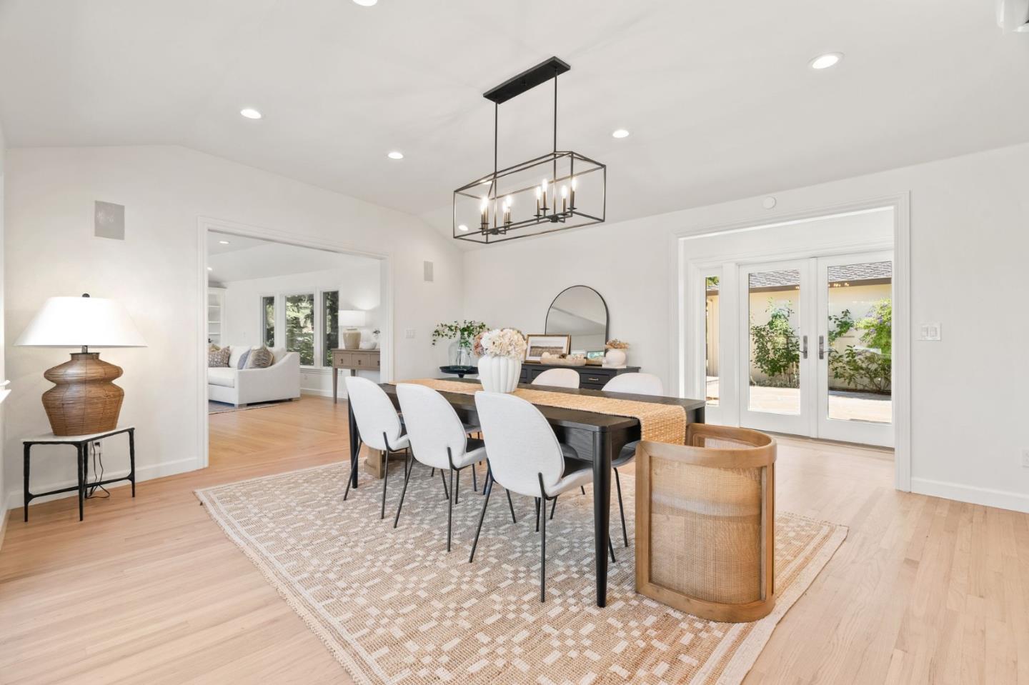 Los Gatos, California, 95032, United States, 4 Bedrooms Bedrooms, ,4 BathroomsBathrooms,Residential,For Sale,1918329