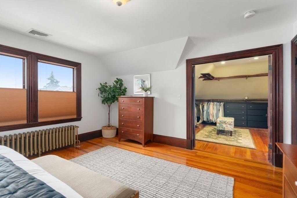 Boston, Massachusetts, 02130, United States, 6 Bedrooms Bedrooms, ,4 BathroomsBathrooms,Residential,For Sale,1890379