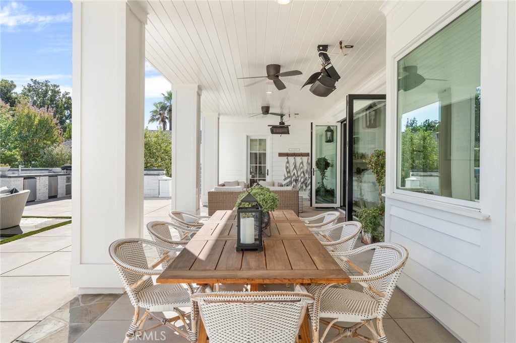 Redlands, California, 92373, United States, 5 Bedrooms Bedrooms, ,6 BathroomsBathrooms,Residential,For Sale,1984155