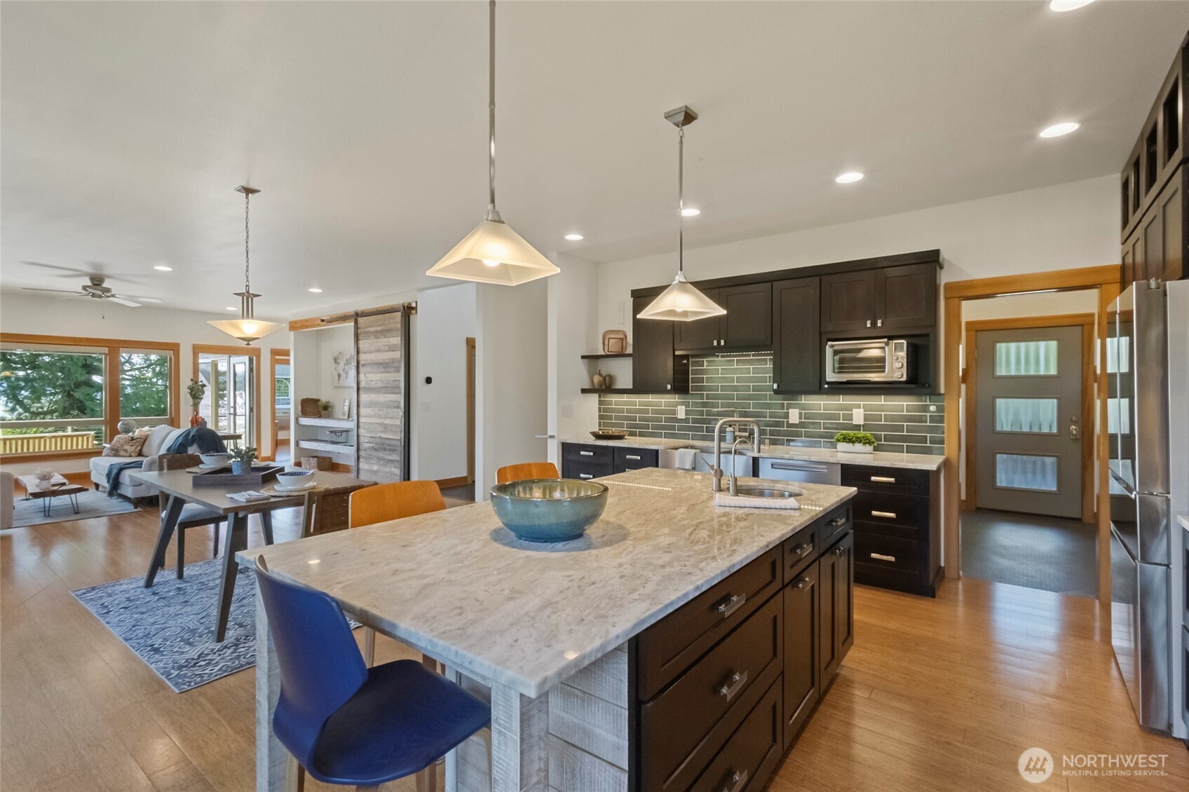 Blaine, Washington, 98230, United States, 4 Bedrooms Bedrooms, ,3 BathroomsBathrooms,Residential,For Sale,1903281