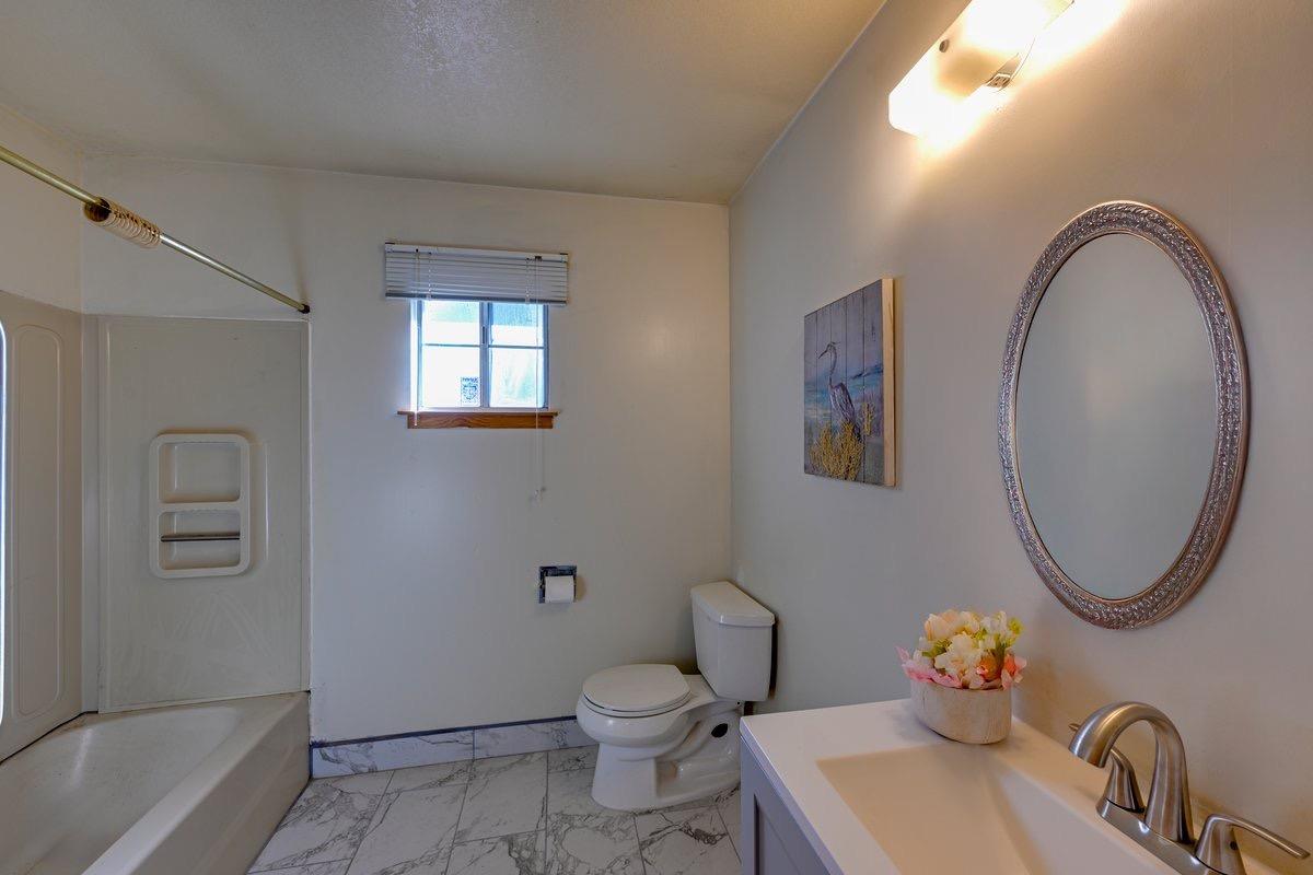Dunnigan, California, 95937, United States, 3 Bedrooms Bedrooms, ,3 BathroomsBathrooms,Residential,For Sale,1770548
