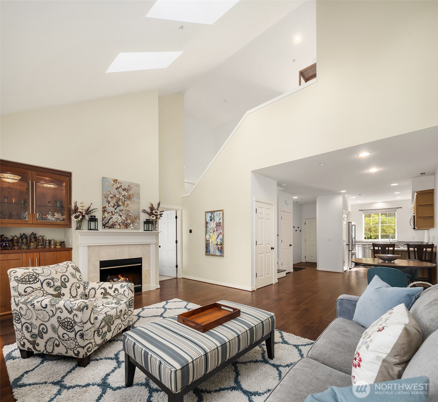 Woodinville, Washington, 98072, United States, 3 Bedrooms Bedrooms, ,3 BathroomsBathrooms,Residential,For Sale,1948007