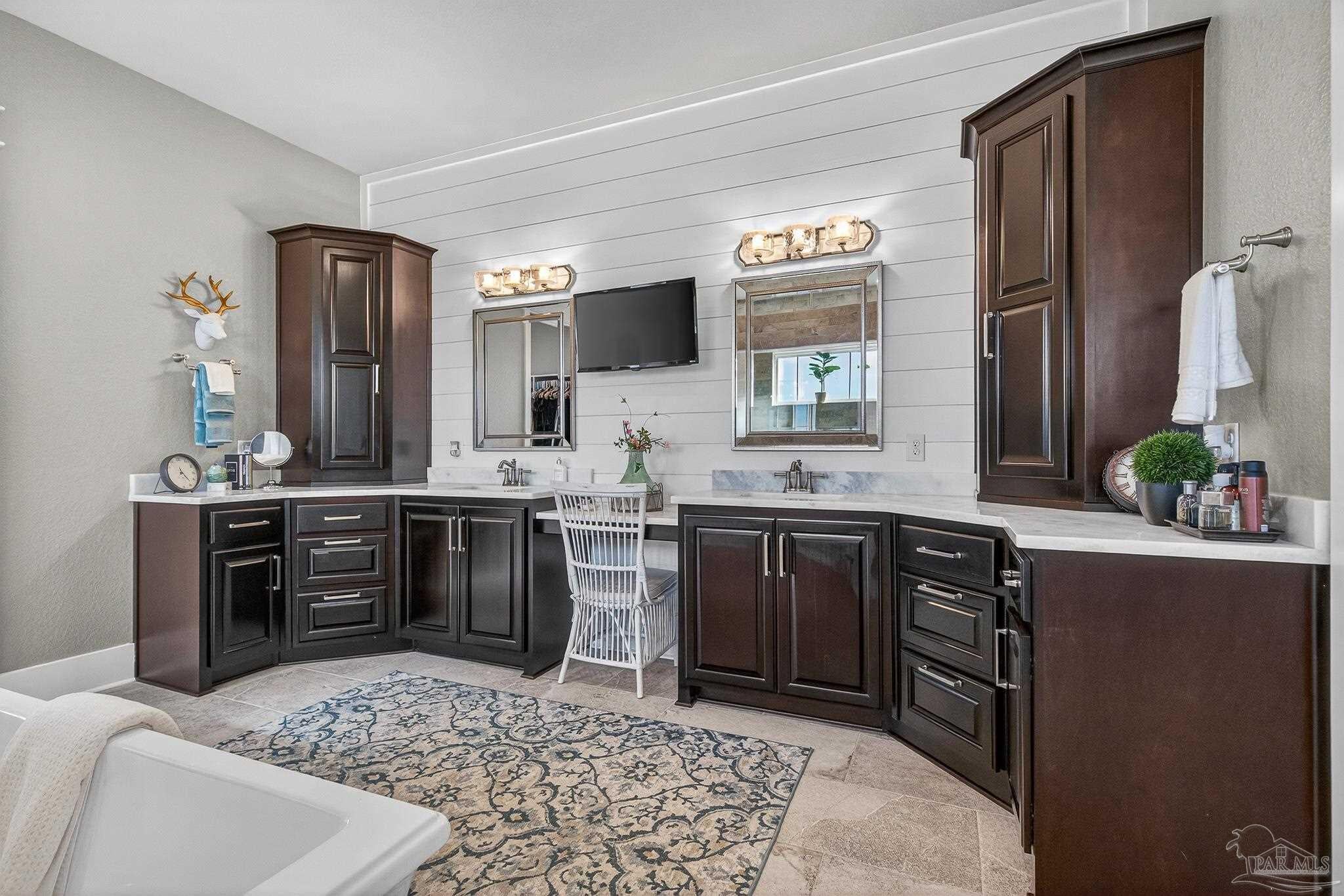 Cantonment, Florida, 32533, United States, 4 Bedrooms Bedrooms, ,4 BathroomsBathrooms,Residential,For Sale,2015044