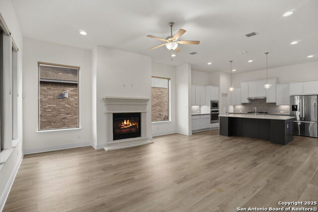 Boerne, Texas, 78006, United States, 4 Bedrooms Bedrooms, ,3 BathroomsBathrooms,Residential,For Sale,1848970