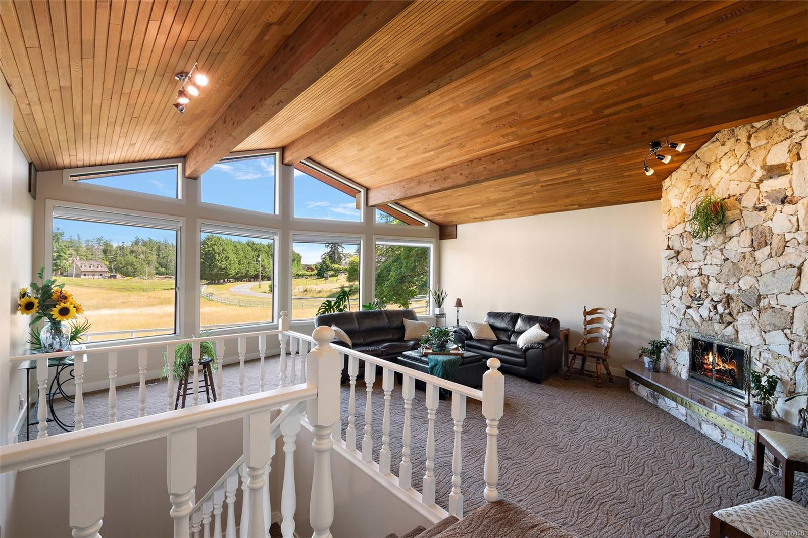 SAANICH, British Columbia, V9E 2C8, CA, 5 Bedrooms Bedrooms, ,Residential,For Sale,1890664