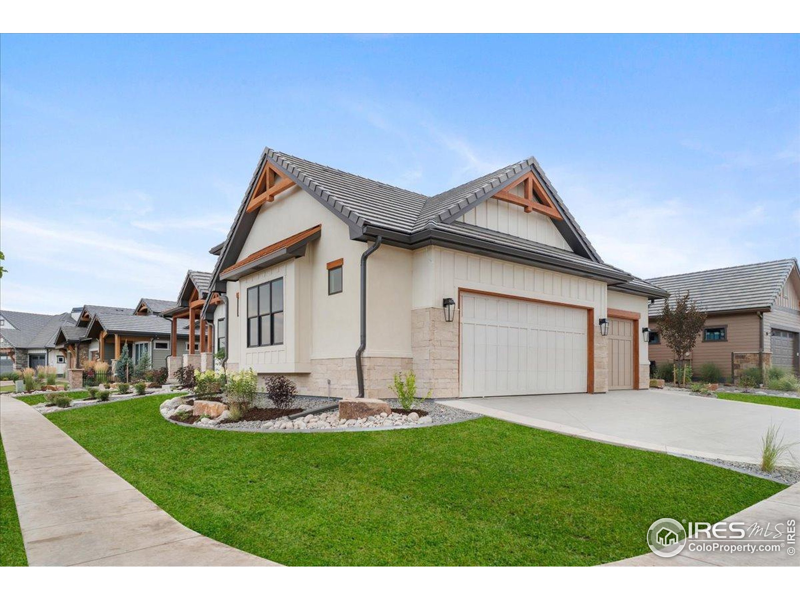 Berthoud, Colorado, 80513, United States, 4 Bedrooms Bedrooms, ,4 BathroomsBathrooms,Residential,For Sale,1910377