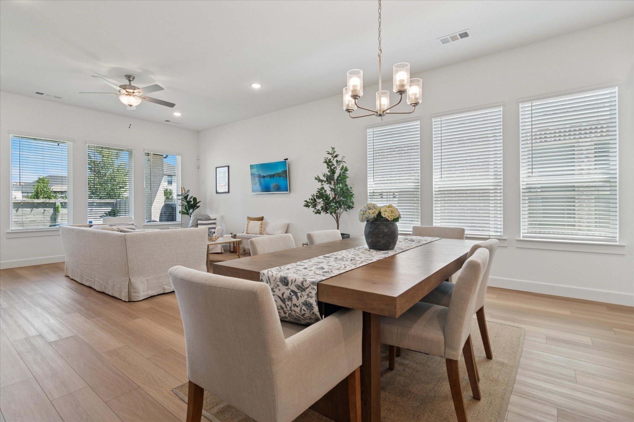 McKinney, Texas, 75071, United States, 3 Bedrooms Bedrooms, ,3 BathroomsBathrooms,Residential,For Sale,1911308