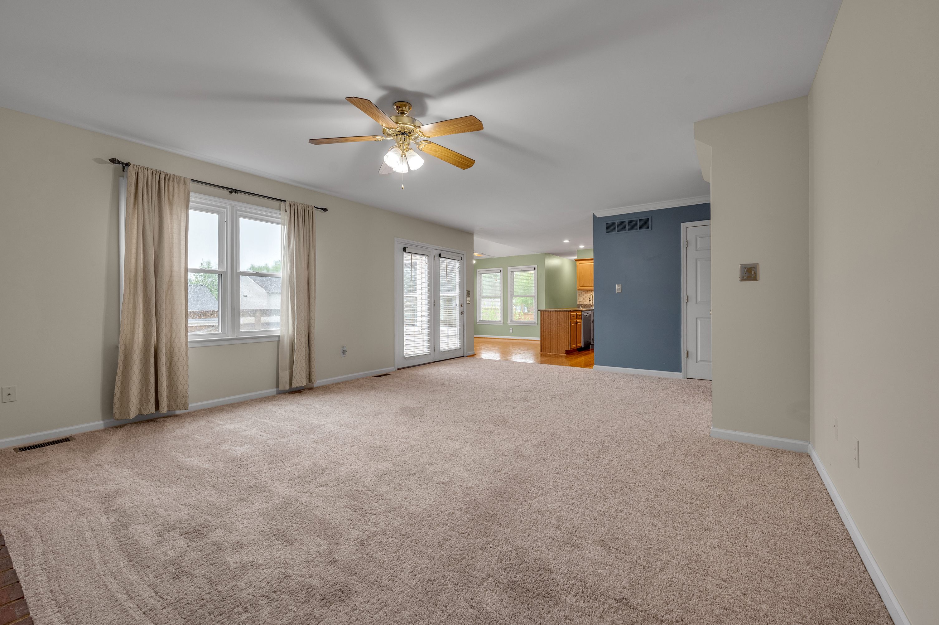  3809 Gillespies Glen - 物件實景