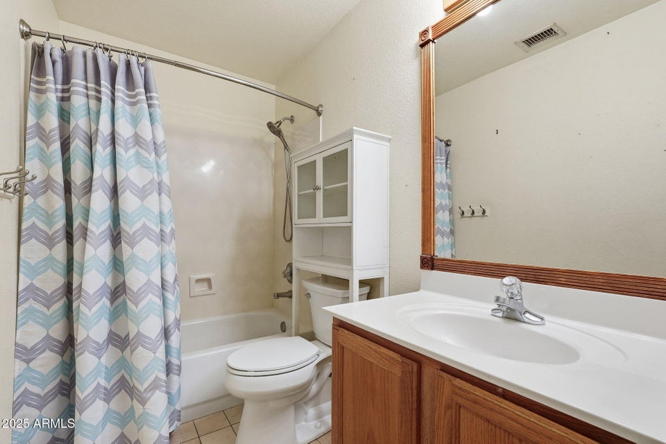 Phoenix, Arizona, 85048, United States, 4 Bedrooms Bedrooms, ,3 BathroomsBathrooms,Residential,For Sale,2009259