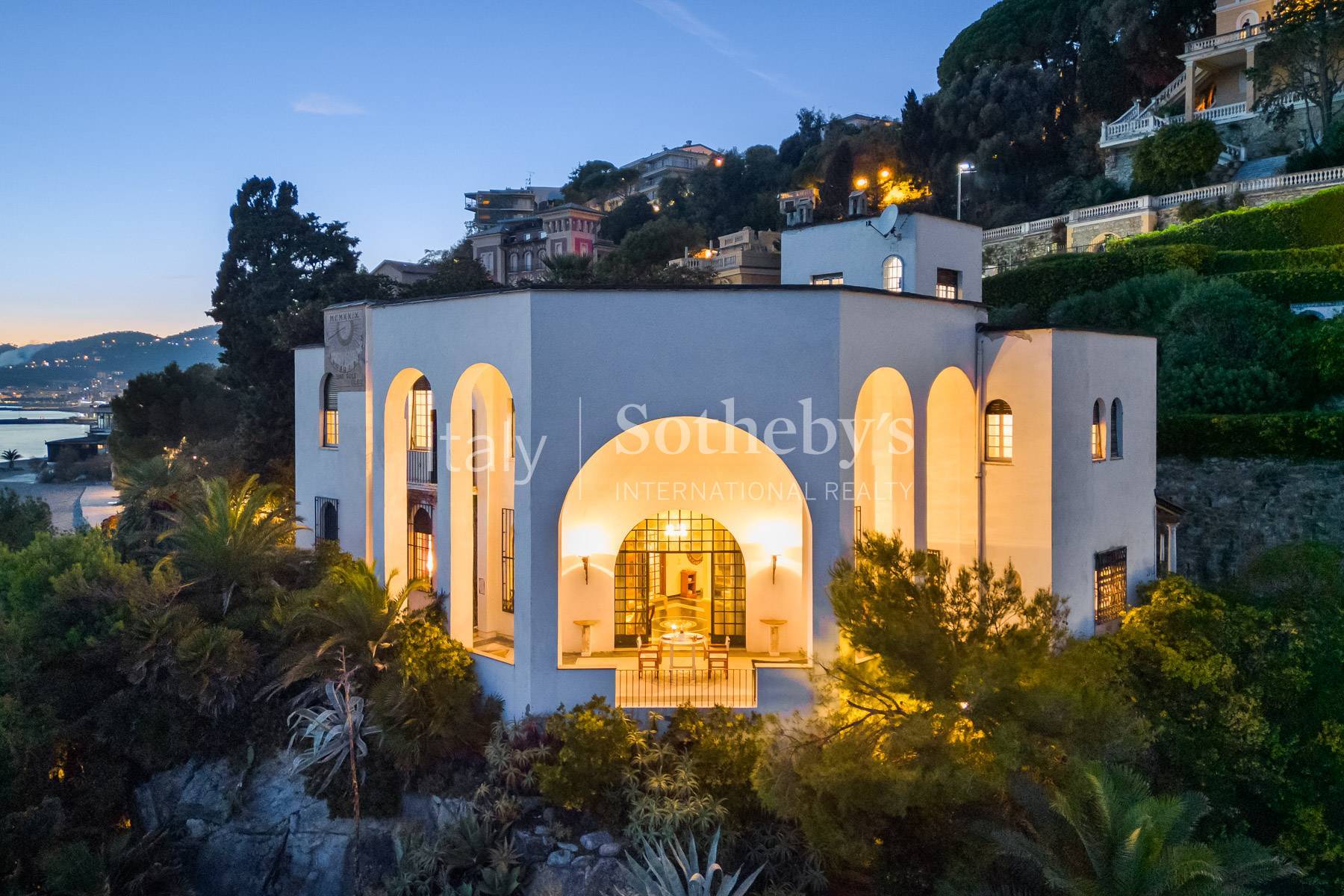  Elegant villa with private bay in Varazze - 物件實景