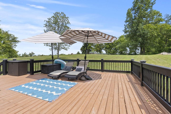 Versailles, Kentucky, 40383, United States, 4 Bedrooms Bedrooms, ,Residential,For Sale,1900700