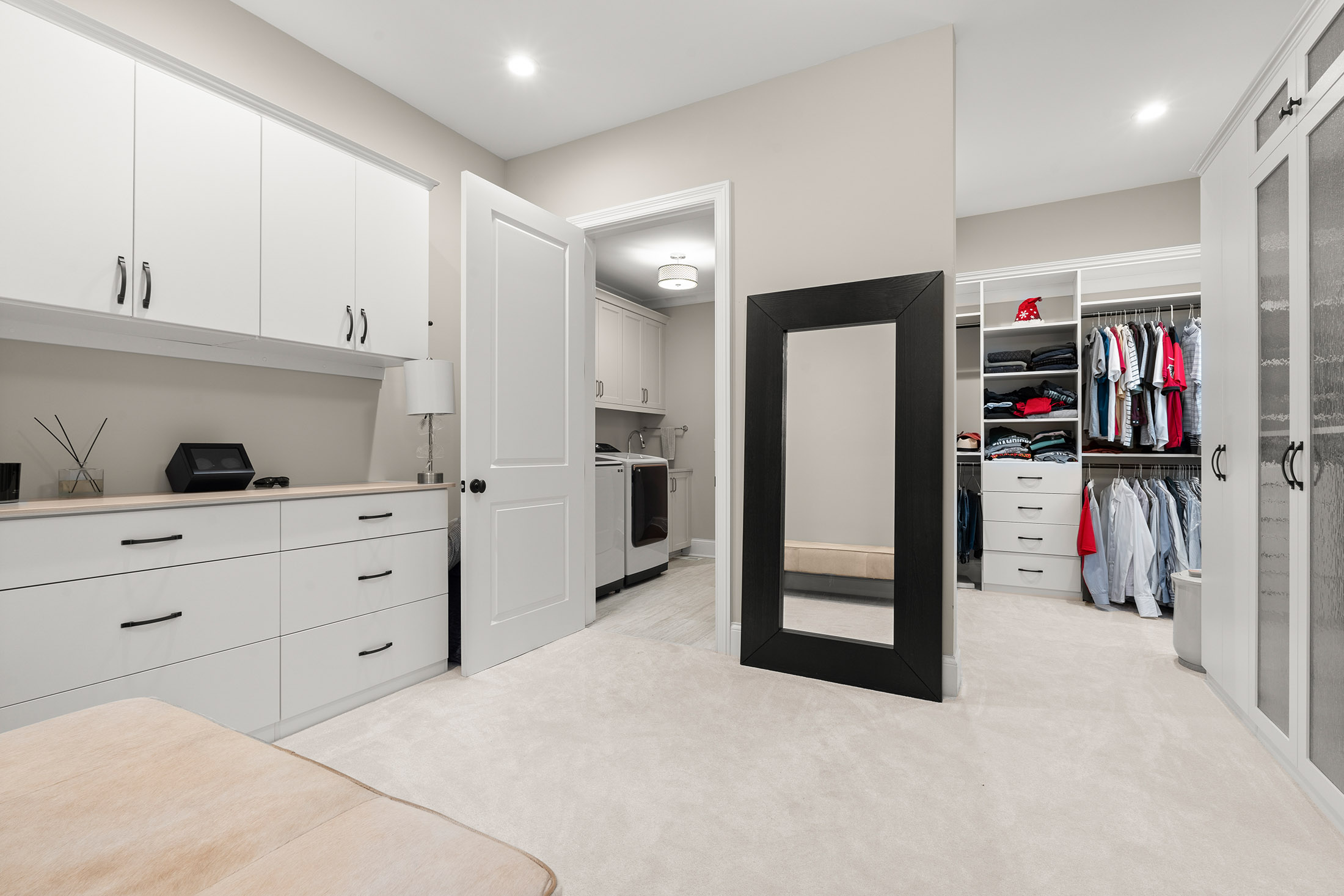  Enchanting Sanctuary Nestled within an Exclusive Enclave of Homes - 物件實景