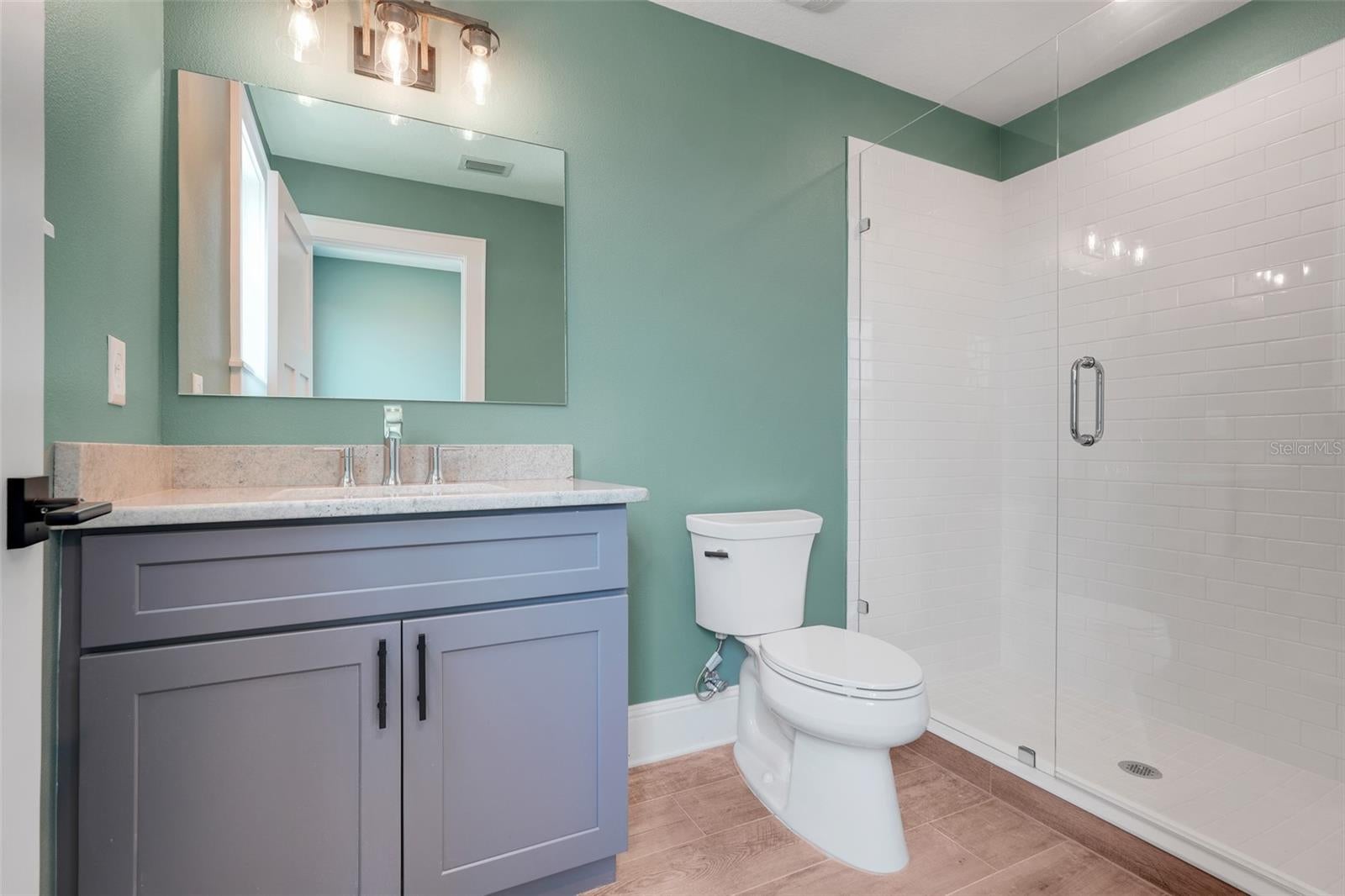GROVELAND, Florida, 34736, United States, 4 Bedrooms Bedrooms, ,5 BathroomsBathrooms,Residential,For Sale,1792752