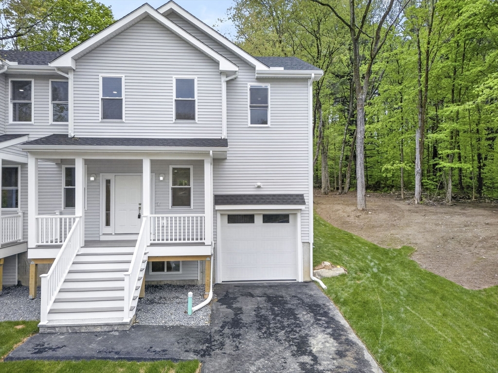 Grafton, Massachusetts, 01536, United States, 3 Bedrooms Bedrooms, ,3 BathroomsBathrooms,Residential,For Sale,2048410