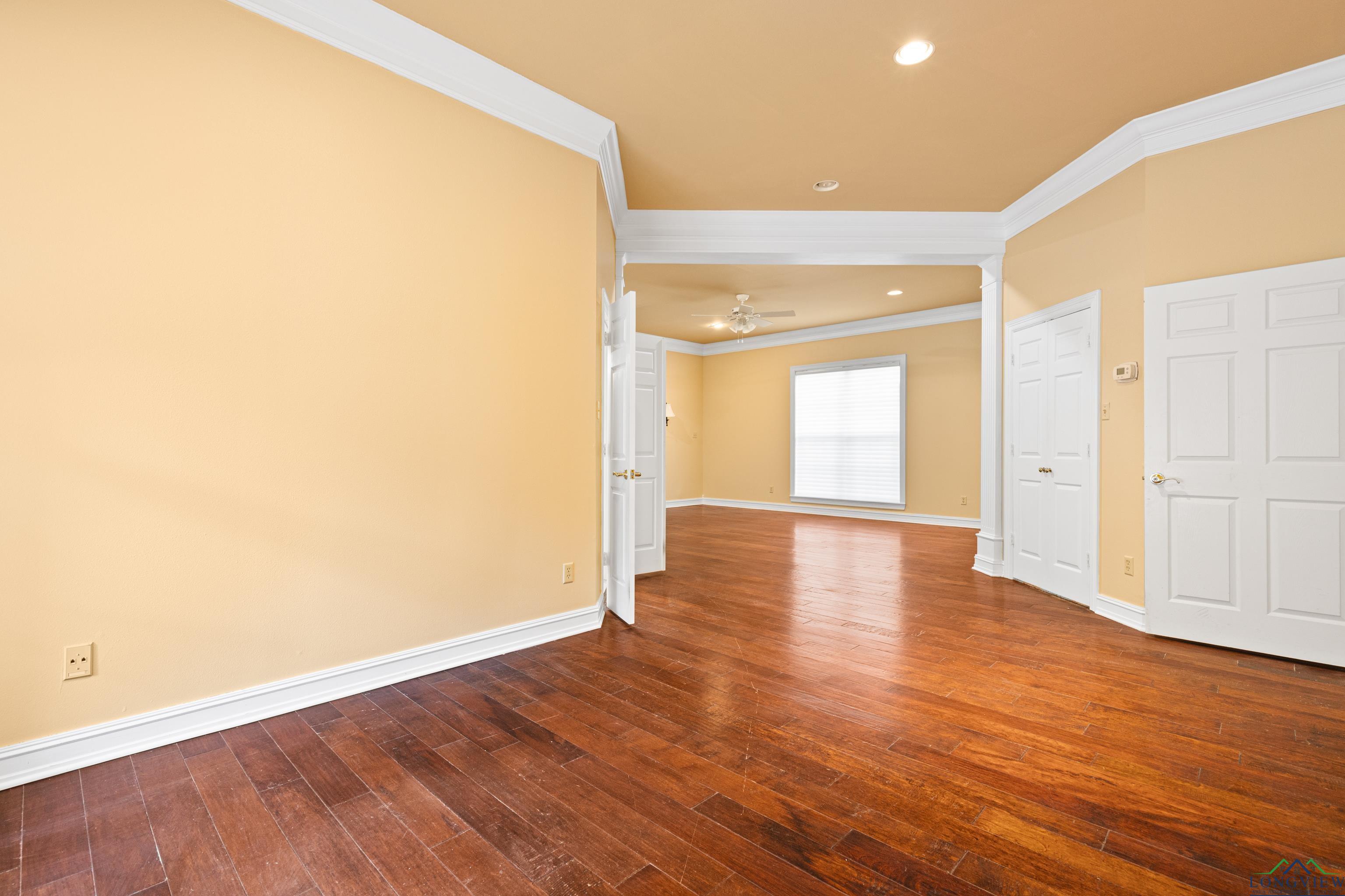 Longview, Texas, 75605, United States, 4 Bedrooms Bedrooms, ,6 BathroomsBathrooms,Residential,For Sale,1907778