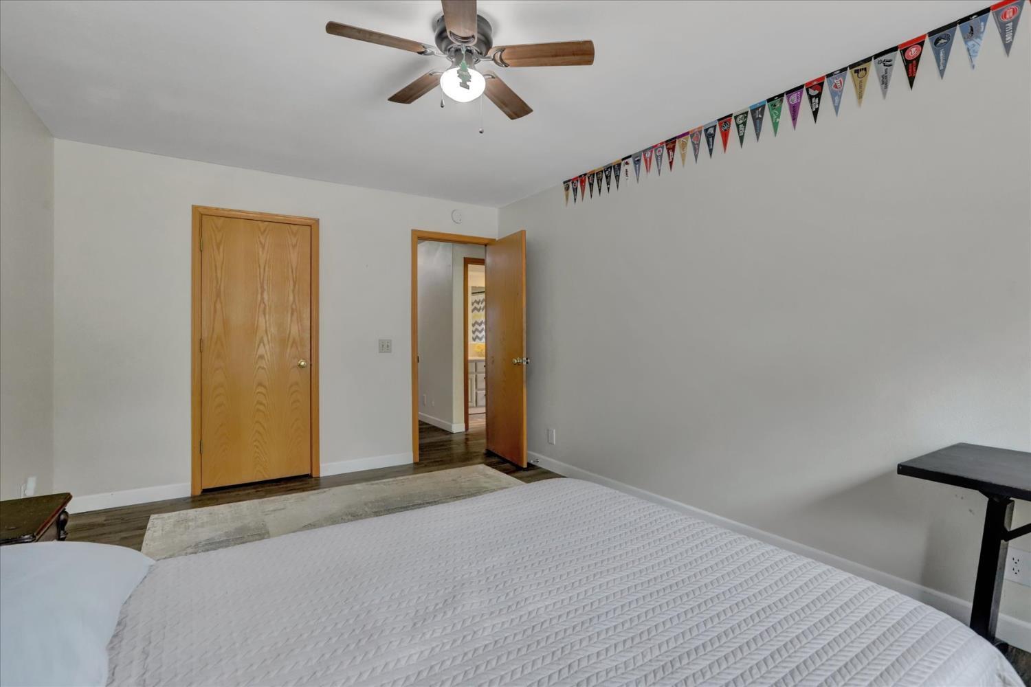 Penn Valley, California, 95946, United States, 3 Bedrooms Bedrooms, ,3 BathroomsBathrooms,Residential,For Sale,1979981