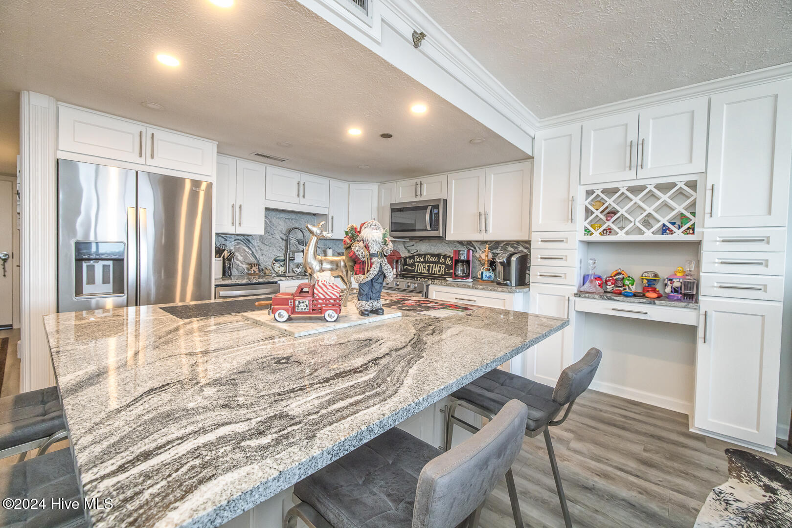 Carolina Beach, North Carolina, 28428, United States, 2 Bedrooms Bedrooms, ,2 BathroomsBathrooms,Residential,For Sale,1821334