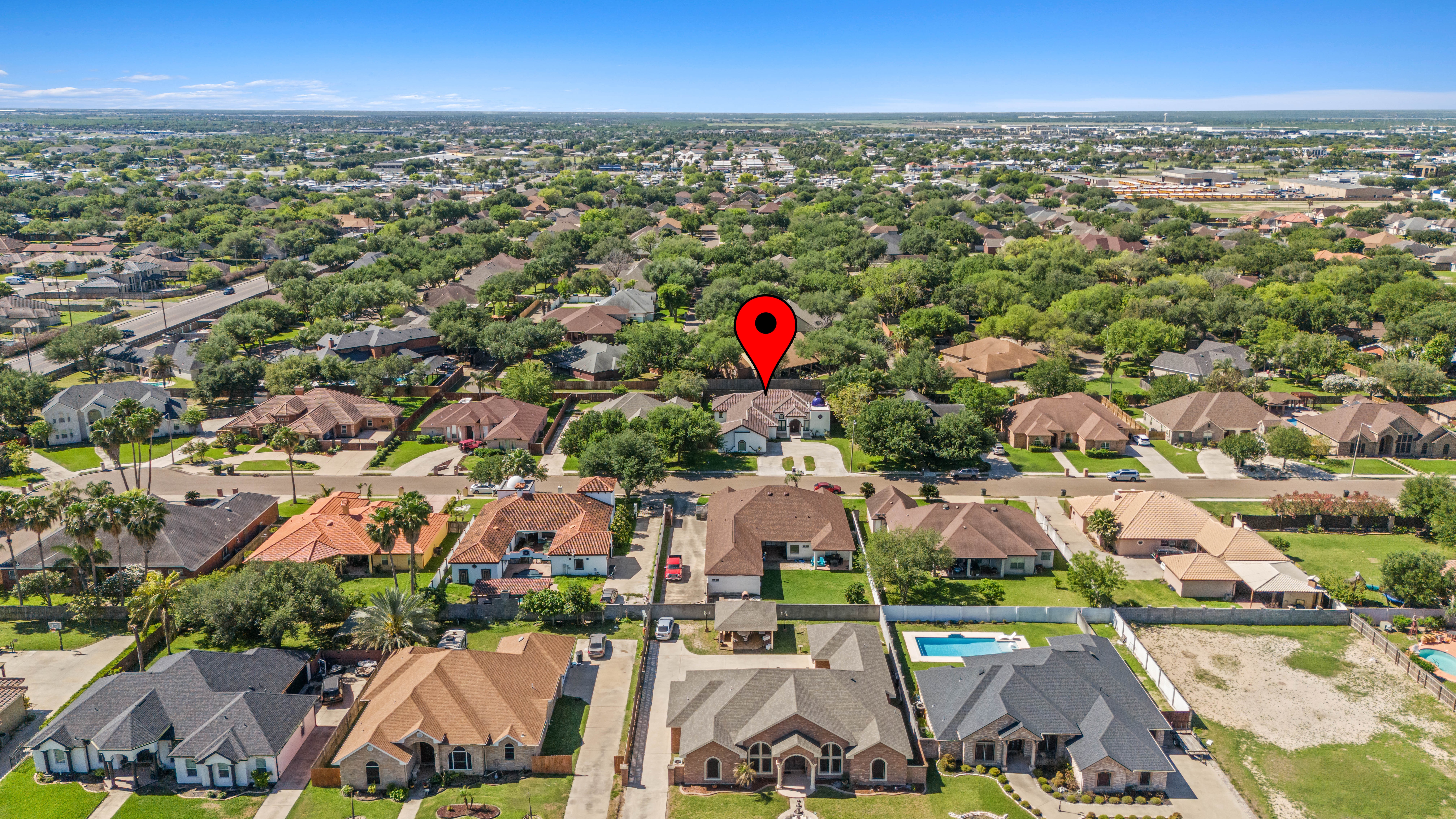 Mission, Texas, 78572, United States, 3 Bedrooms Bedrooms, ,4 BathroomsBathrooms,Residential,For Sale,1762015