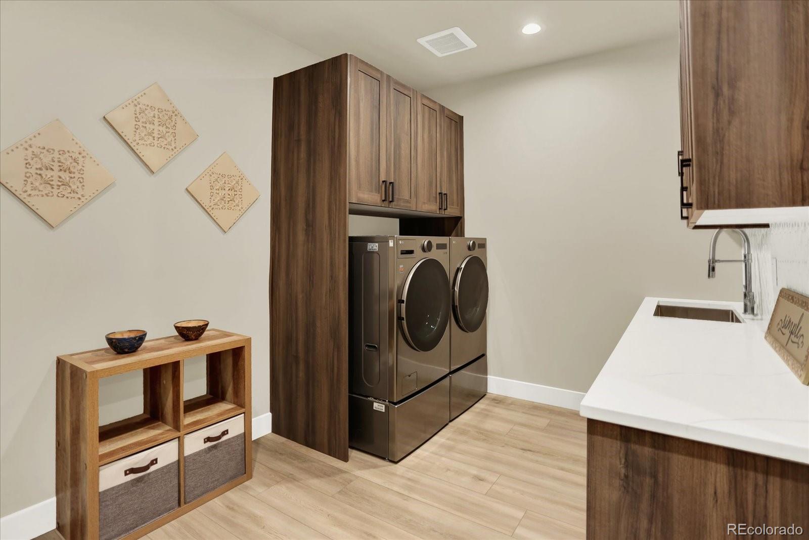 Colorado Springs, Colorado, 80908, United States, 4 Bedrooms Bedrooms, ,Residential,For Sale,1976551