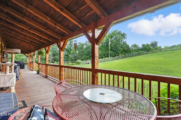 Jonesville, Virginia, 24263, United States, 6 Bedrooms Bedrooms, ,2 BathroomsBathrooms,Residential,For Sale,1979126