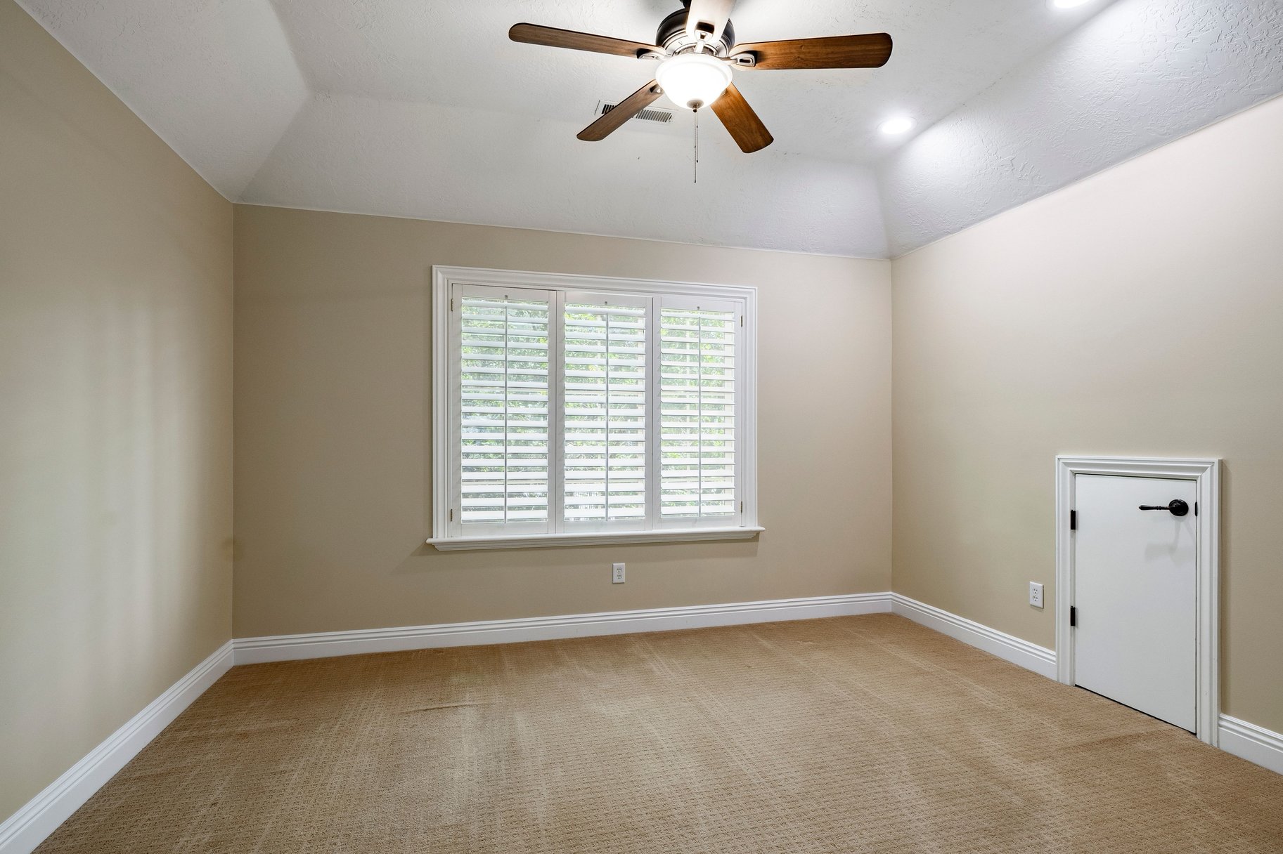  Private Gated Cottonwood Heights Retreat With Seasonal Stream & Mountain views - 物件實景
