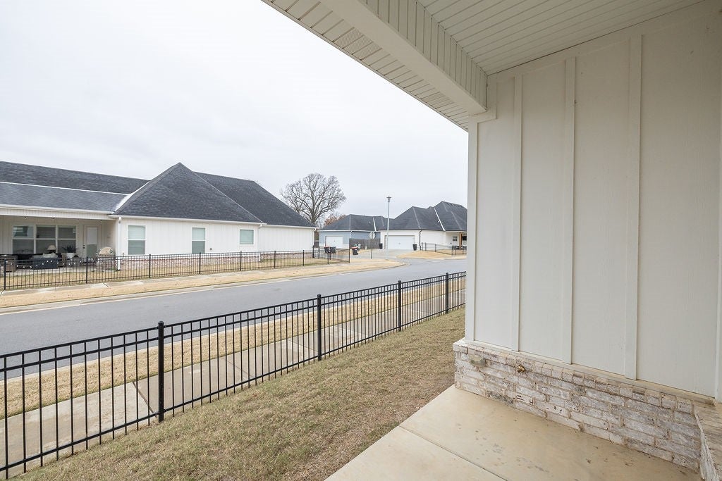 Springdale, Arkansas, 72762, United States, 3 Bedrooms Bedrooms, ,3 BathroomsBathrooms,Residential,For Sale,2001848