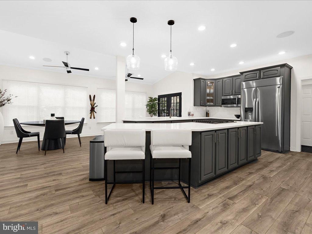 CROWNSVILLE, Maryland, 21032, United States, 4 Bedrooms Bedrooms, ,5 BathroomsBathrooms,Residential,For Sale,1983154