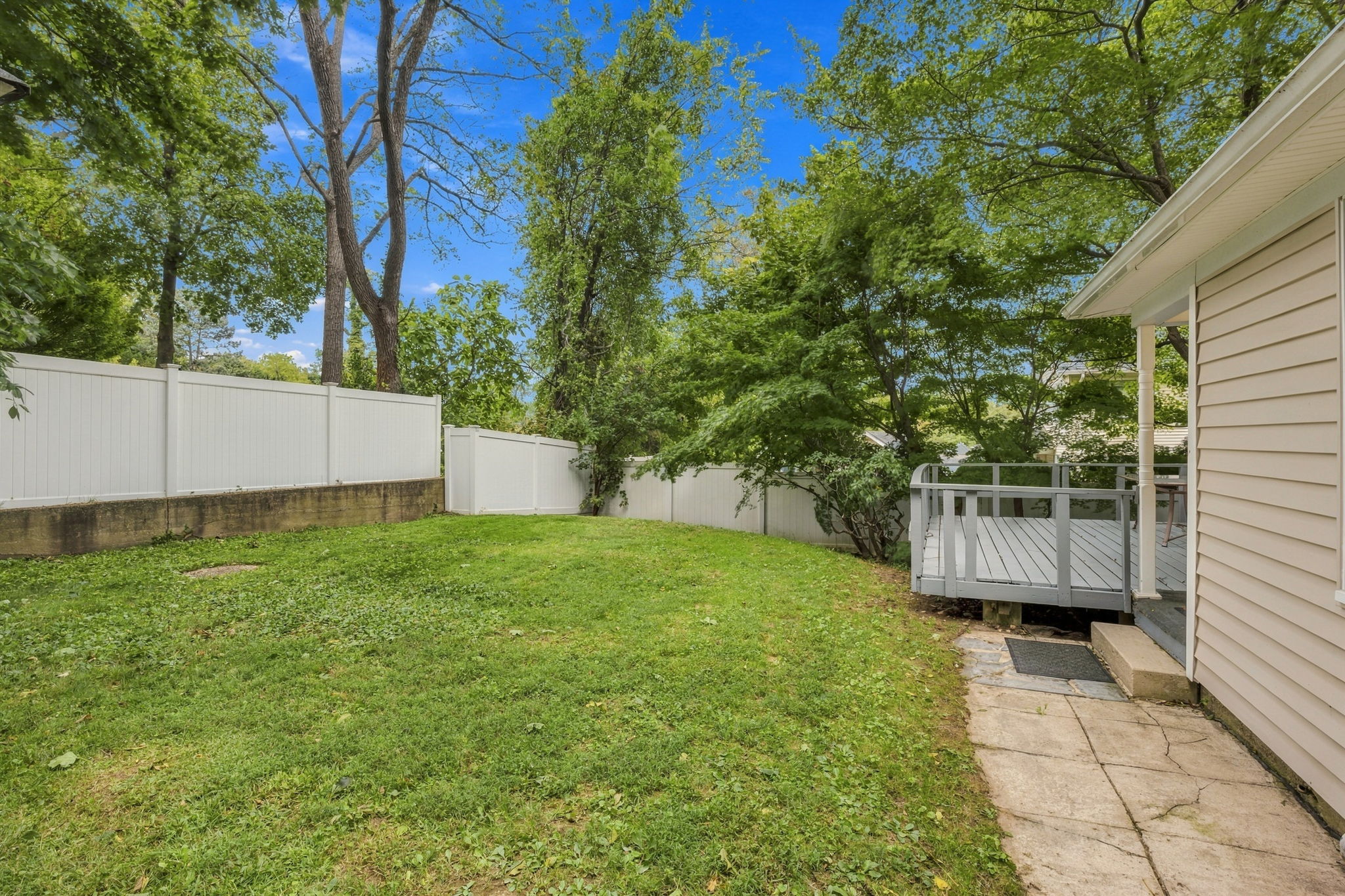  24 Bella Vista Street, Locust Valley, NY, 11560 - 物件實景