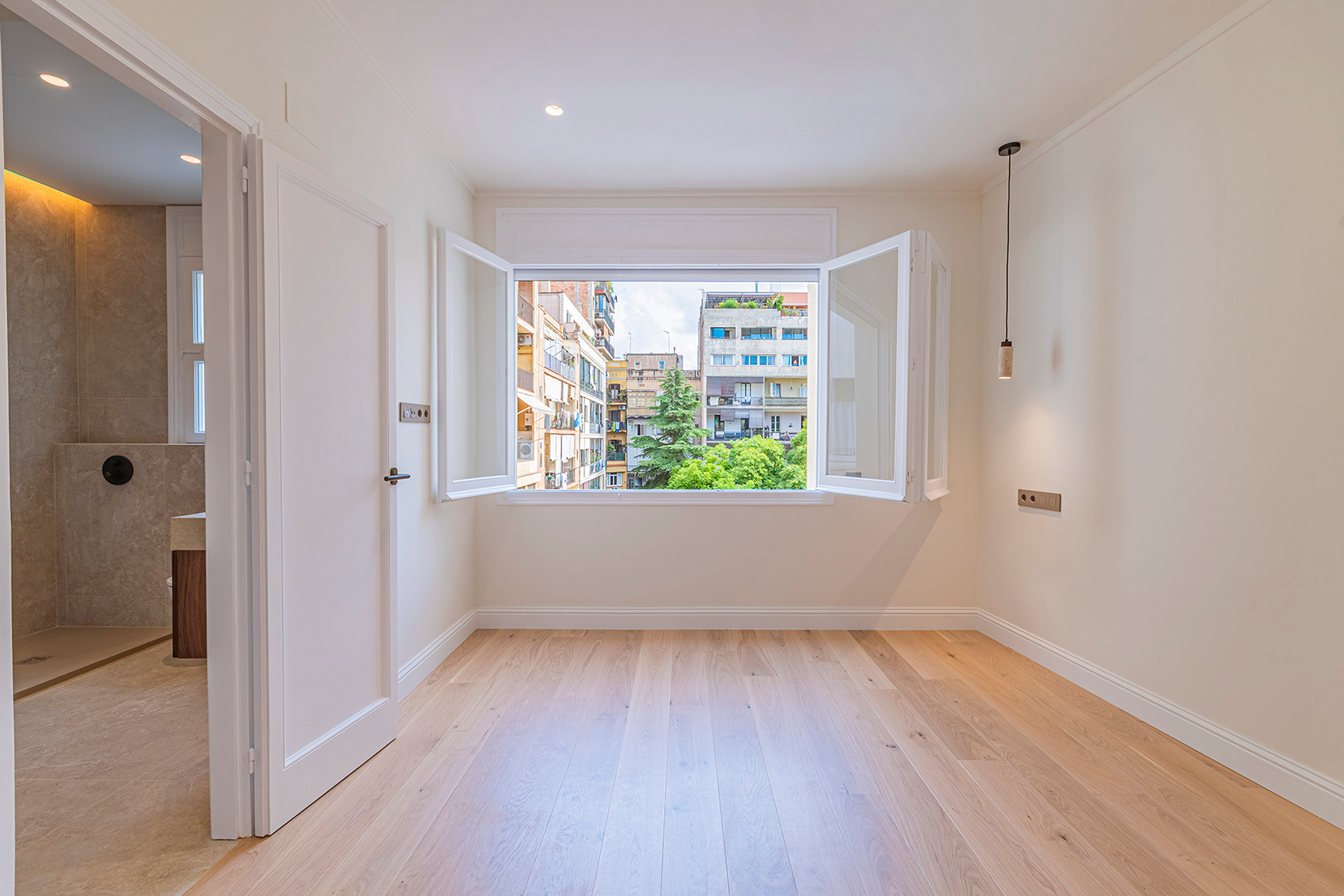  Beautiful brand-new flat next to Consell de Cent - 物件實景