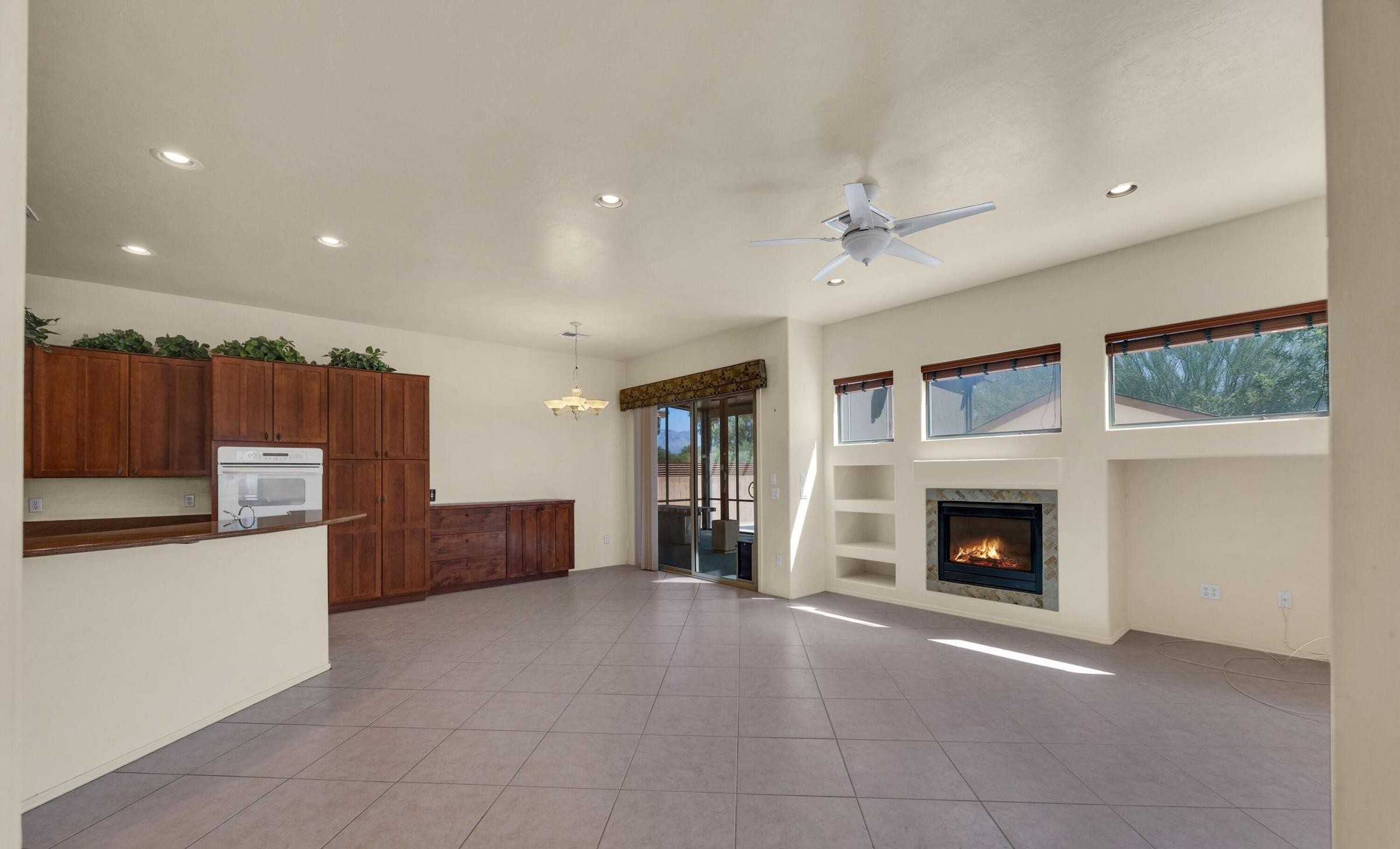  1230 N Golden Palomino Place, Tucson, AZ 85715 - 物件實景