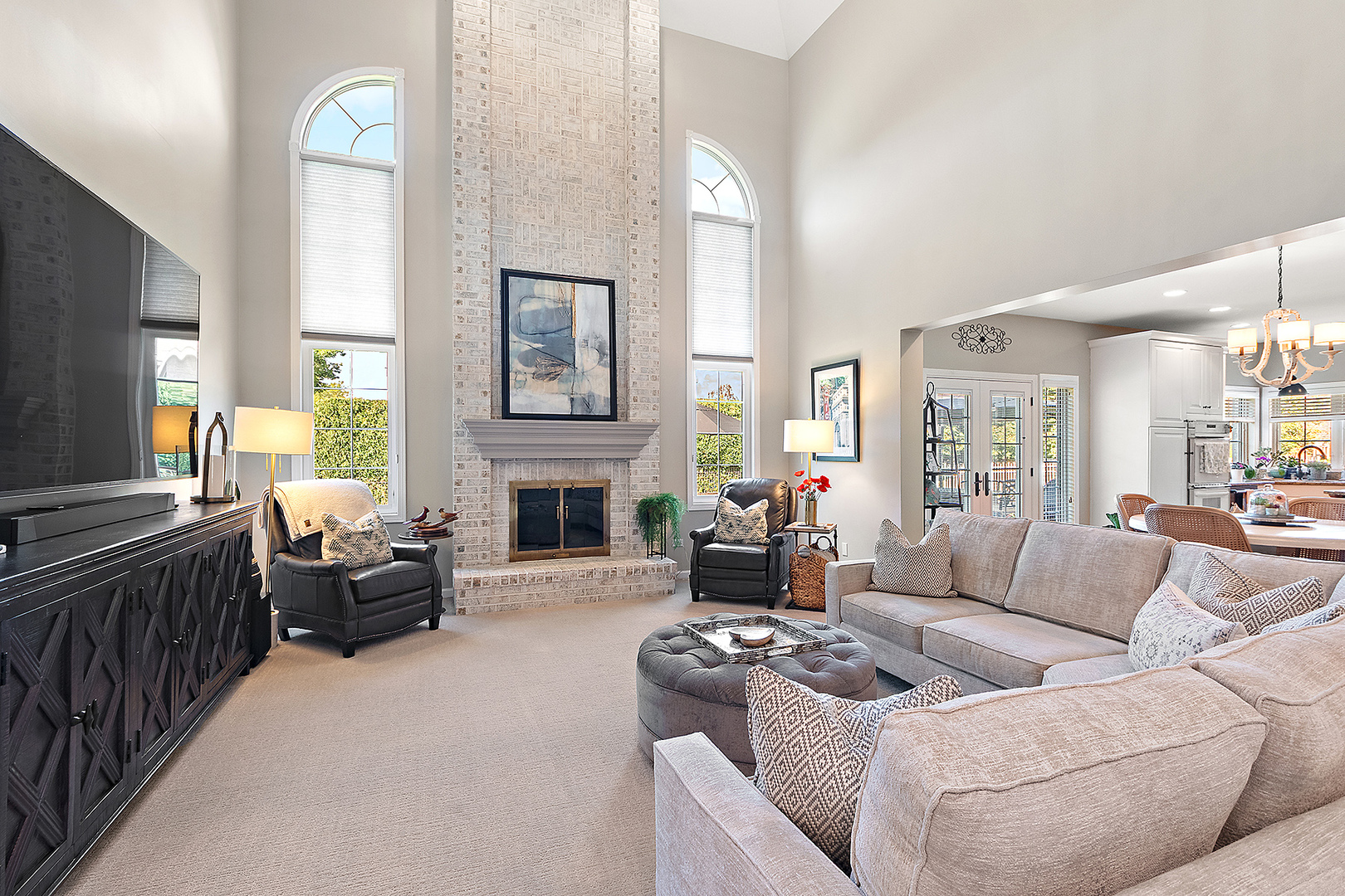 Orland Park, Illinois, 60467, United States, 5 Bedrooms Bedrooms, ,3 BathroomsBathrooms,Residential,For Sale,1937885