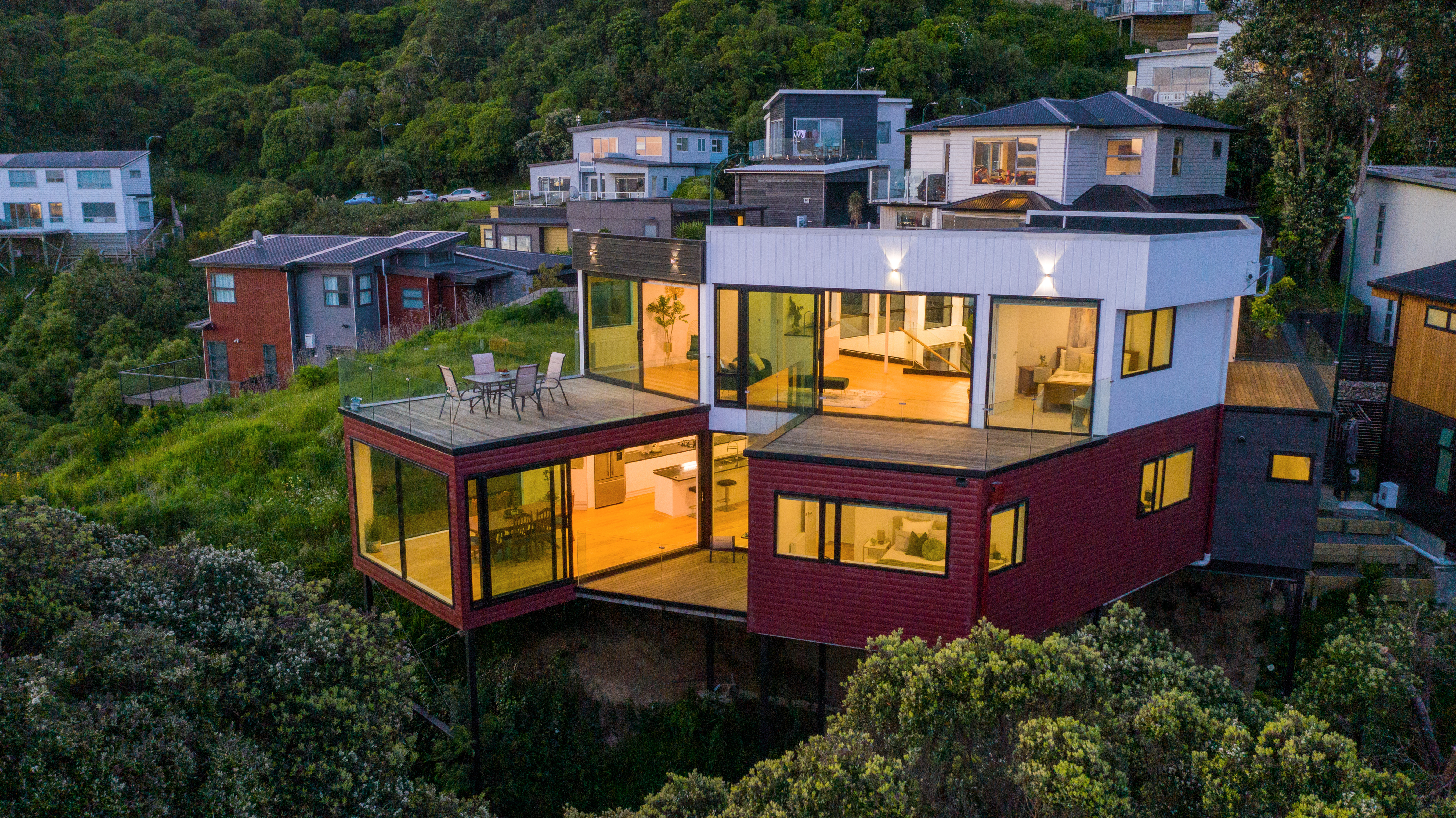  10 Satchell Way, Kaiwharawhara - 物件實景
