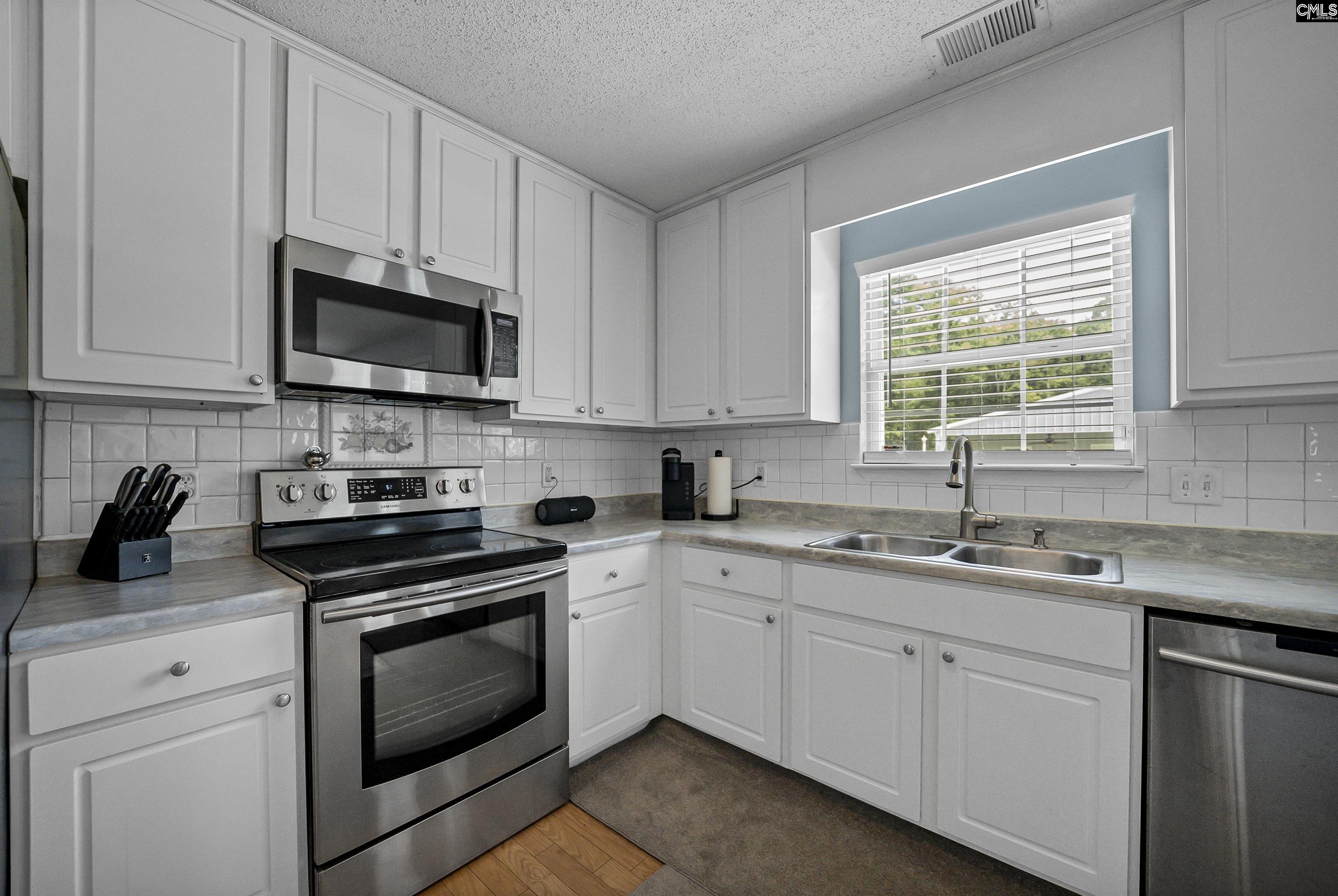 Prosperity, South Carolina, 29127, United States, 4 Bedrooms Bedrooms, ,3 BathroomsBathrooms,Residential,For Sale,1932578