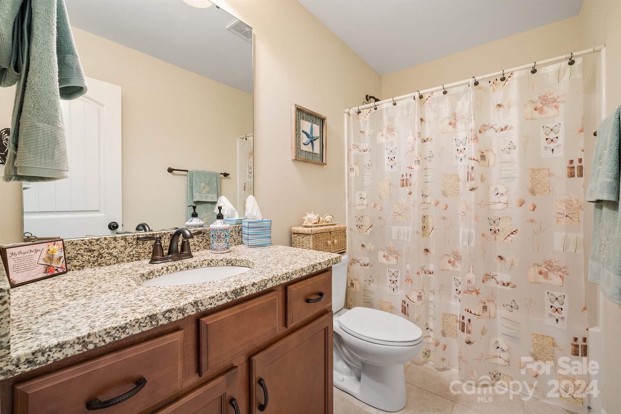 3406 Streamside Drive, Davidson, North Carolina, 28036, United States, 4 Bedrooms Bedrooms, ,3 BathroomsBathrooms,Residential,For Sale,3406 Streamside Drive,1628447